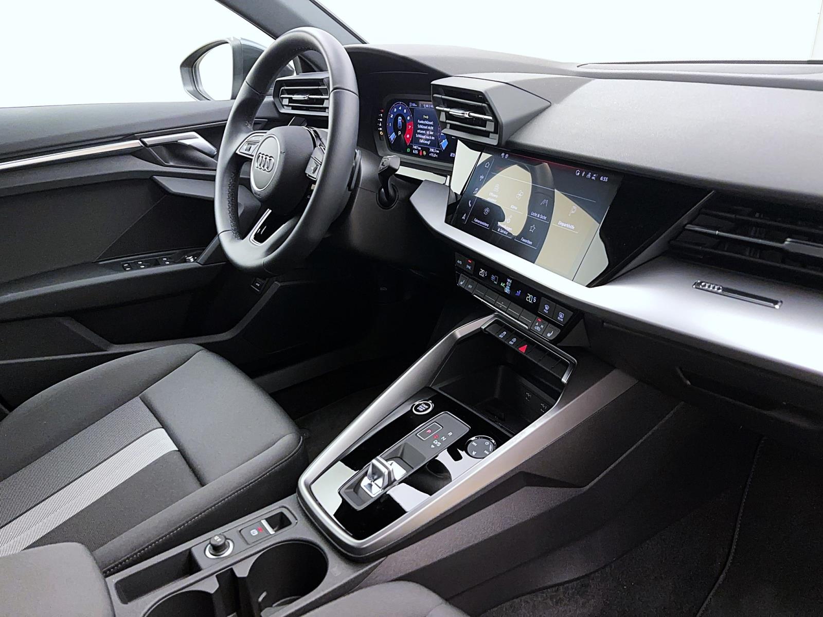Audi A3 Sportback 35 TFSI S tronic advanced Navi LED RearAssist Sitzhzg