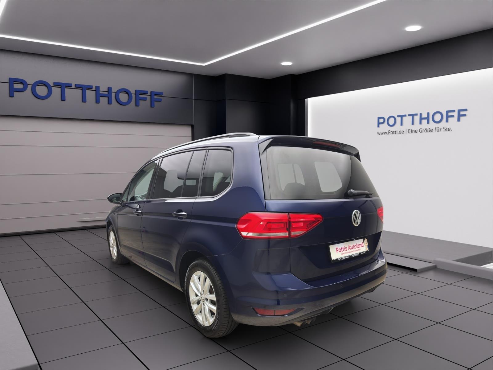 Volkswagen Touran 2.0 TDI DSG COMFORTLINE NAVI ACC AHK PDC