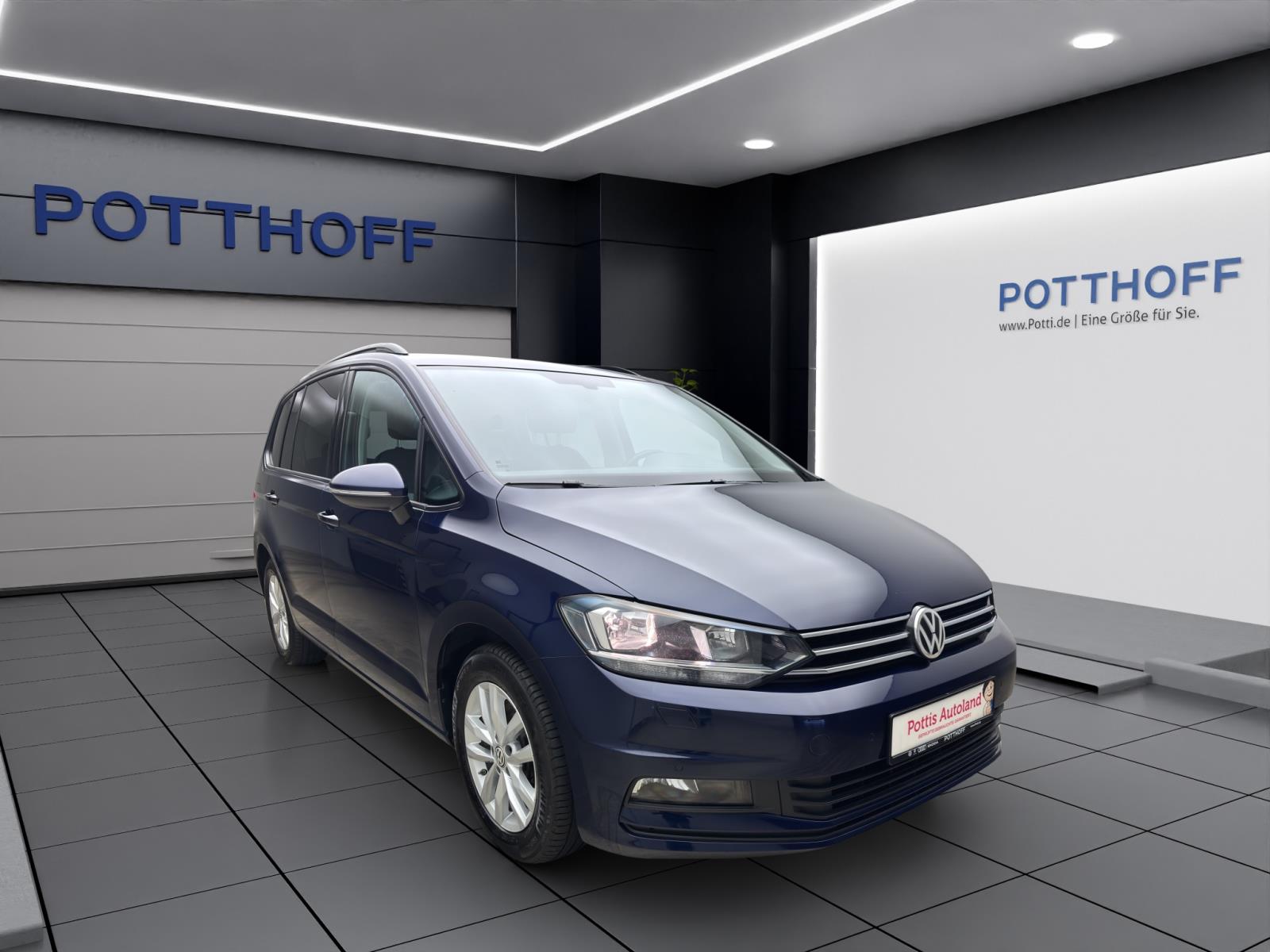 Volkswagen Touran 2.0 TDI DSG COMFORTLINE NAVI ACC AHK PDC