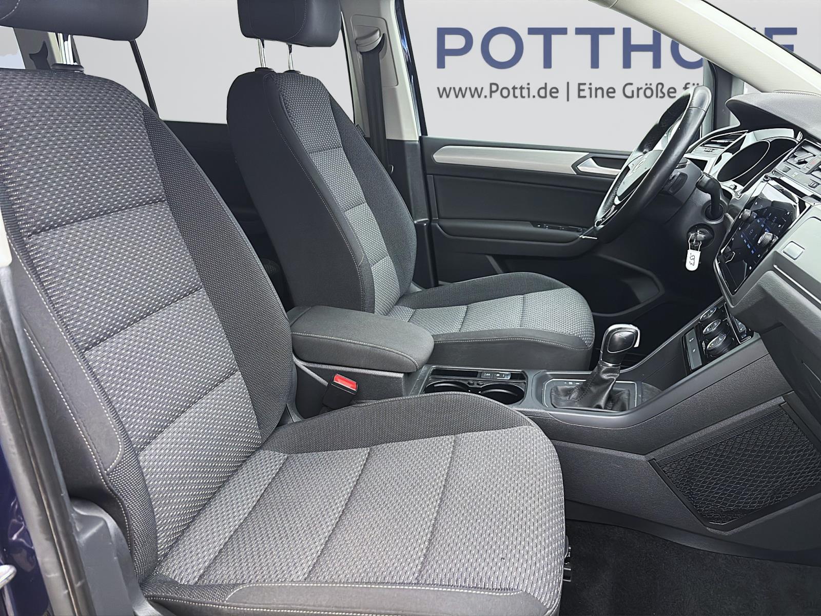 Volkswagen Touran 2.0 TDI DSG COMFORTLINE NAVI ACC AHK PDC