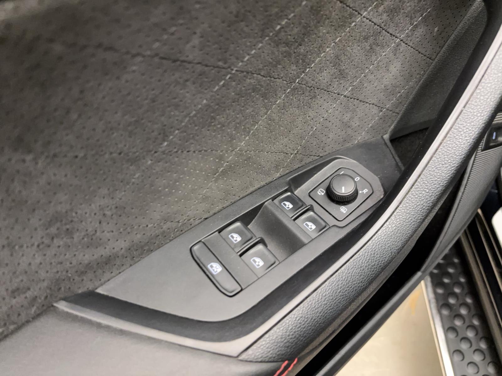 Skoda Kodiaq 2.0 TDI DSG RS 4x4 Standhzg Pano AHK Navi Canton