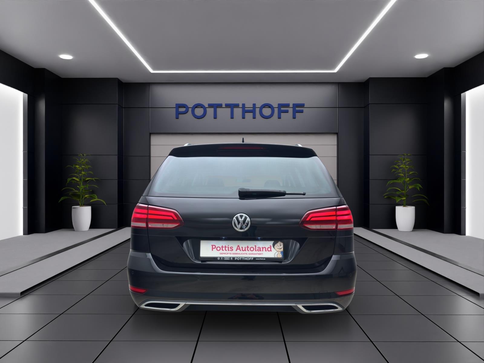 Volkswagen Golf Variant 1.5 TSI DSG HIGHLINE NAVI LED ACC SITZHZG PDC
