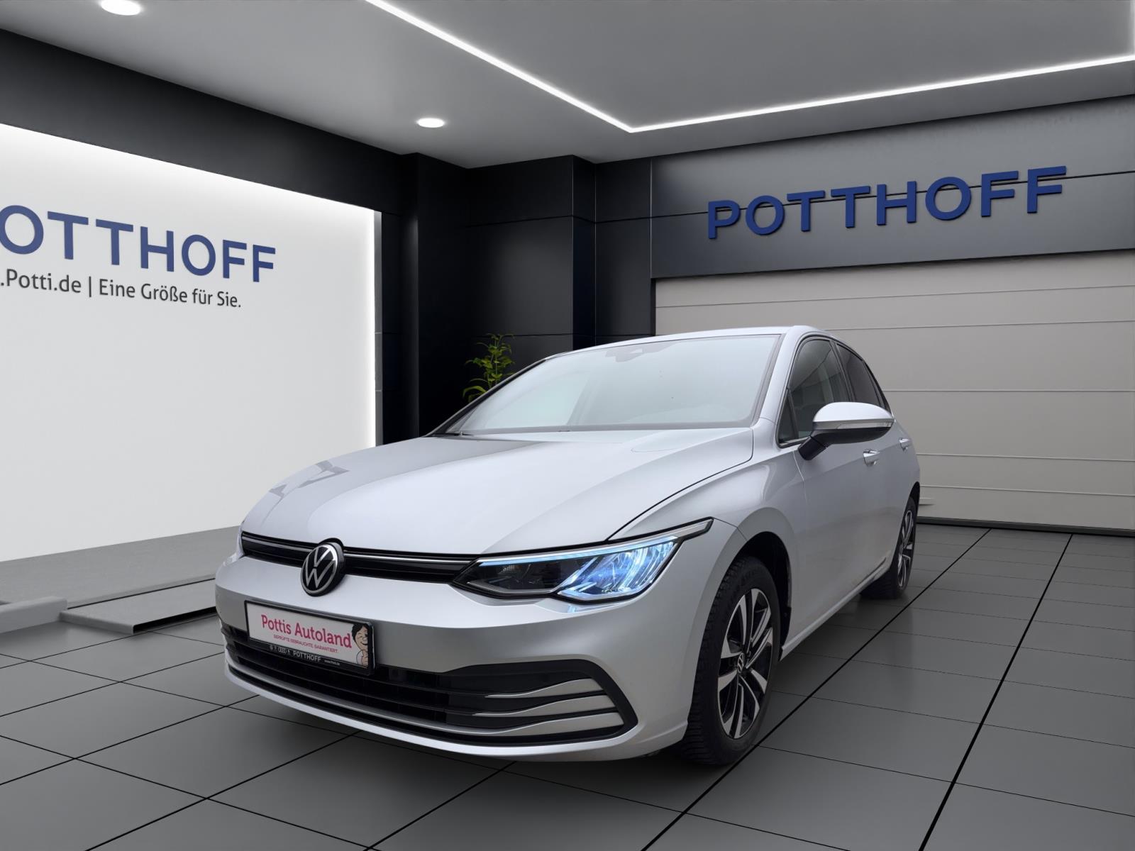 Volkswagen Golf 8 1.0 TSI UNITED NAVI LED ACC PDC