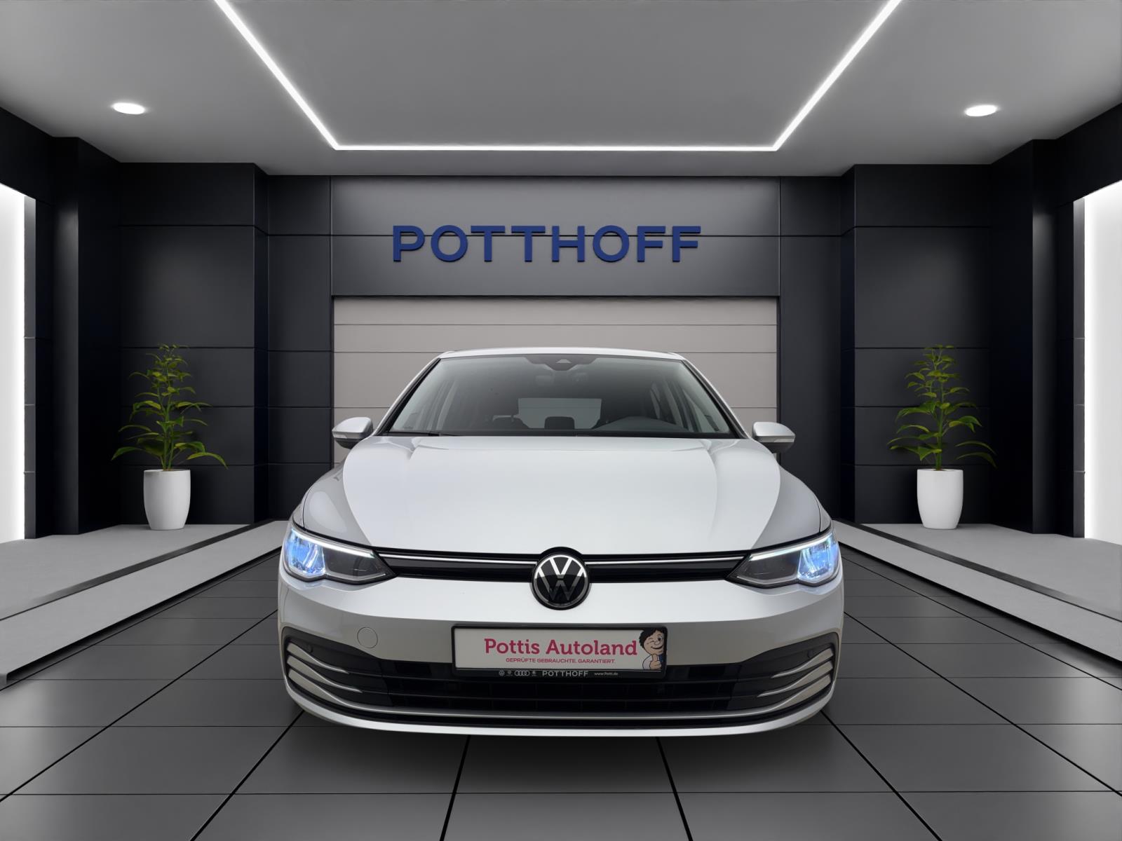 Volkswagen Golf 8 1.0 TSI UNITED NAVI LED ACC PDC