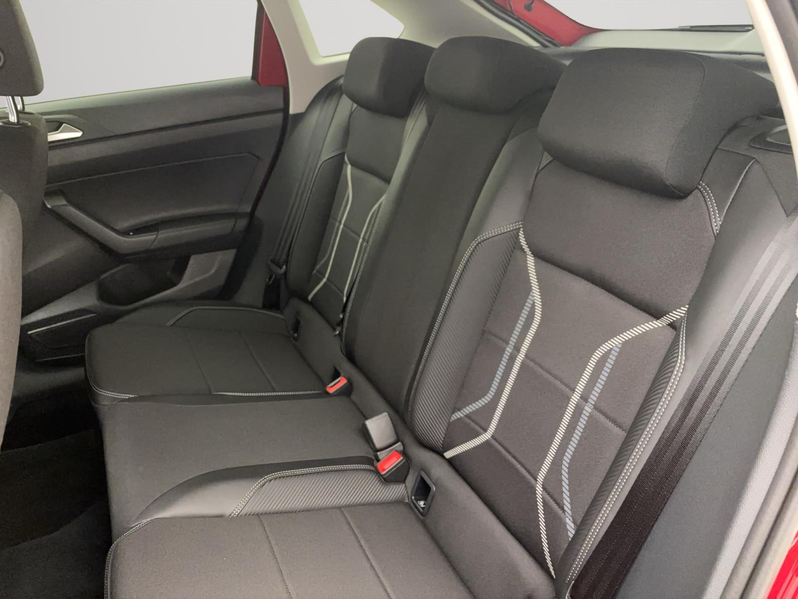 Volkswagen Taigo 1.0 TSI DSG Style IQ.Light IQ.Drive Navi ACC Sitzhzg PDC
