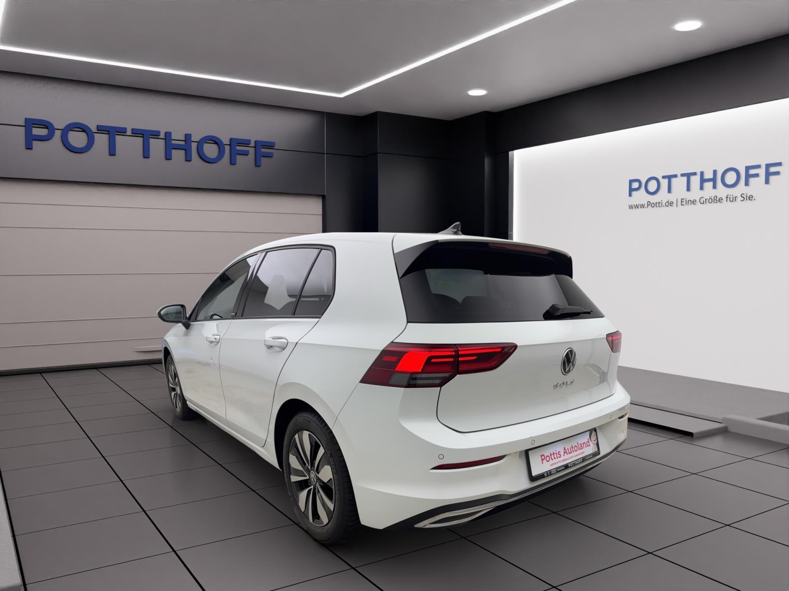 Volkswagen Golf 8 1.5 TSI Move Navi LED ACC PDC Sitzhzg LightAssist