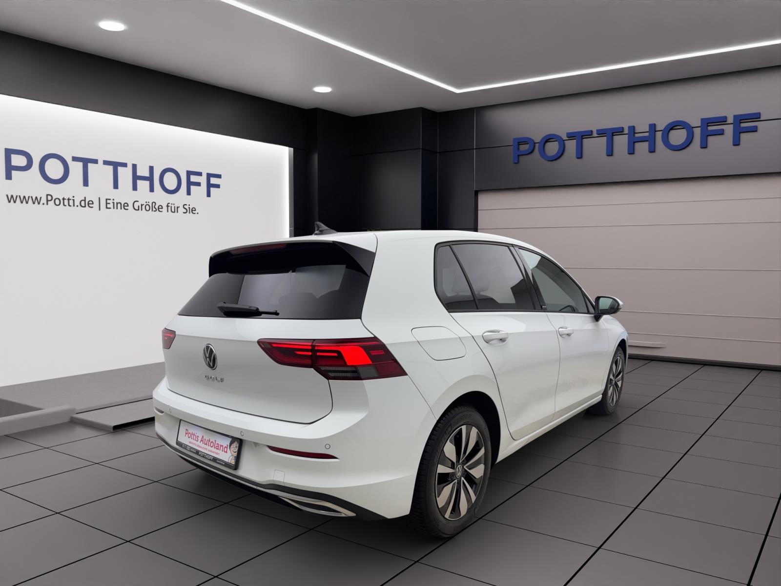 Volkswagen Golf 8 1.5 TSI Move Navi LED ACC PDC Sitzhzg LightAssist