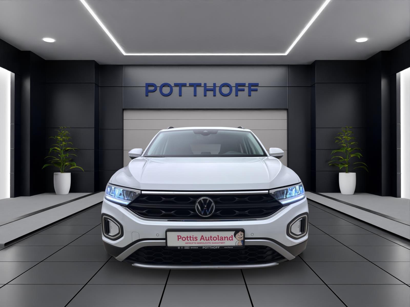 Volkswagen T-Roc 1.0 TSI LIFE NAVI LED PDC SITZHZG