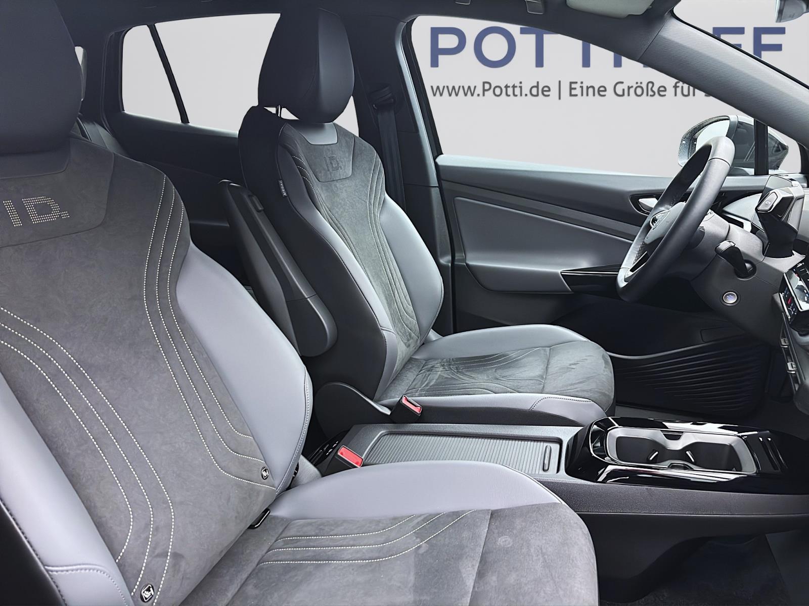 Volkswagen ID.5 Pro Performance IQ.Light Navi AHK RearView Sitzhzg PDC