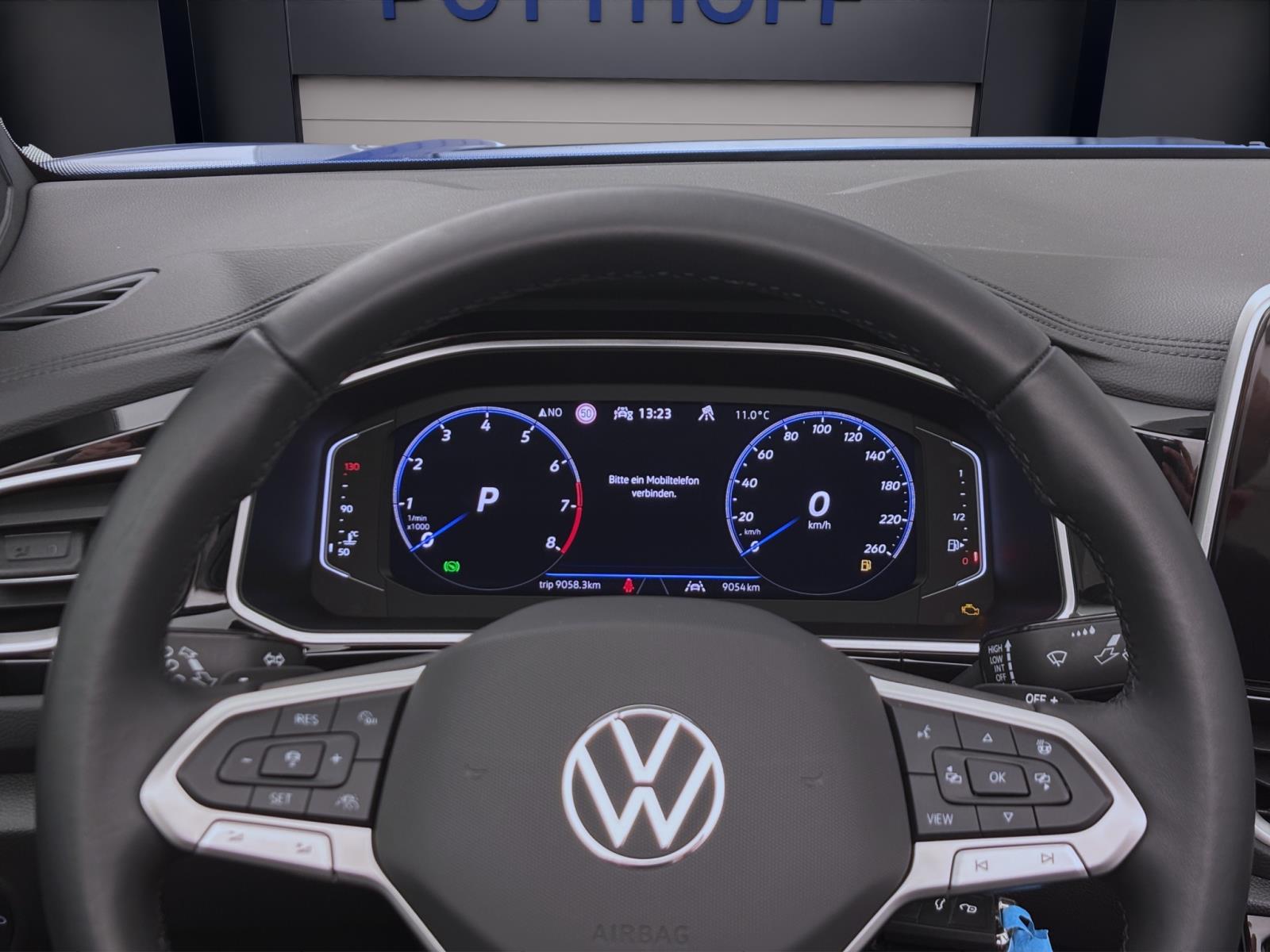 Volkswagen T-Roc Cabriolet 1.5 TSI DSG R-LINE IQ.LIGHT DCC KAMERA ACC