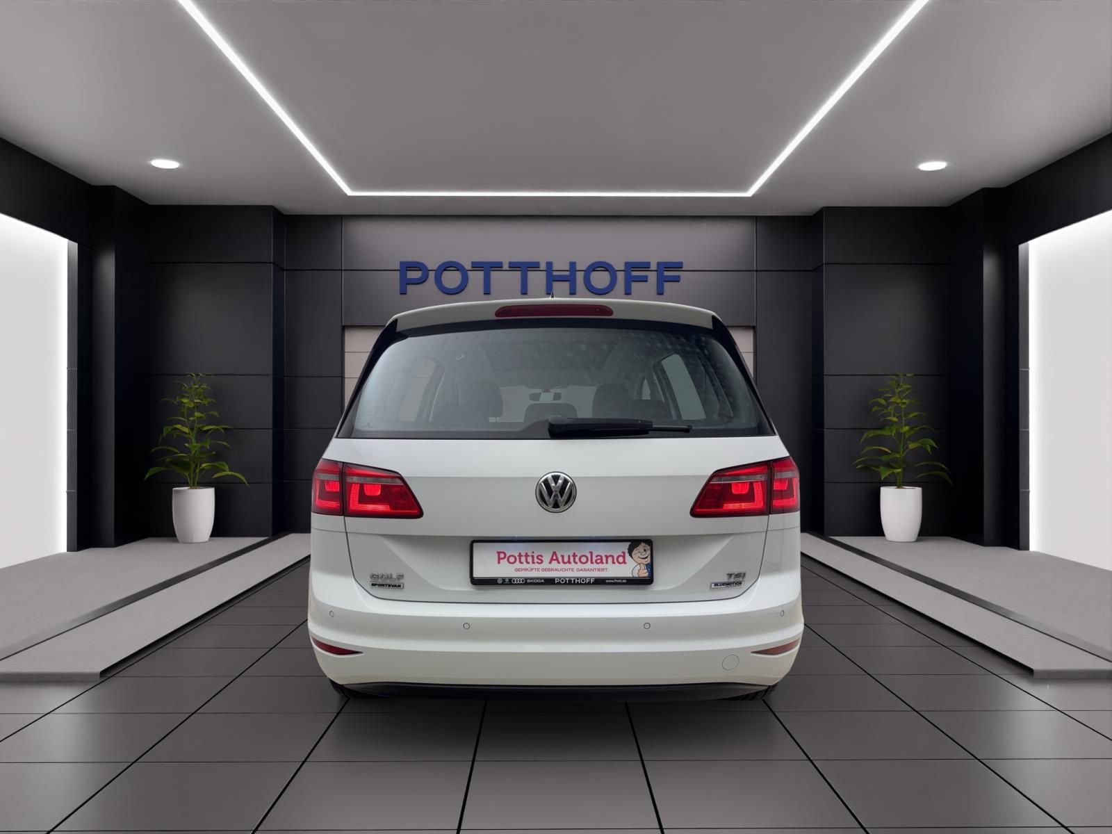 Volkswagen Golf Sportsvan 1.2 TSI Comfortline Pano ParkAssist Winter Klima