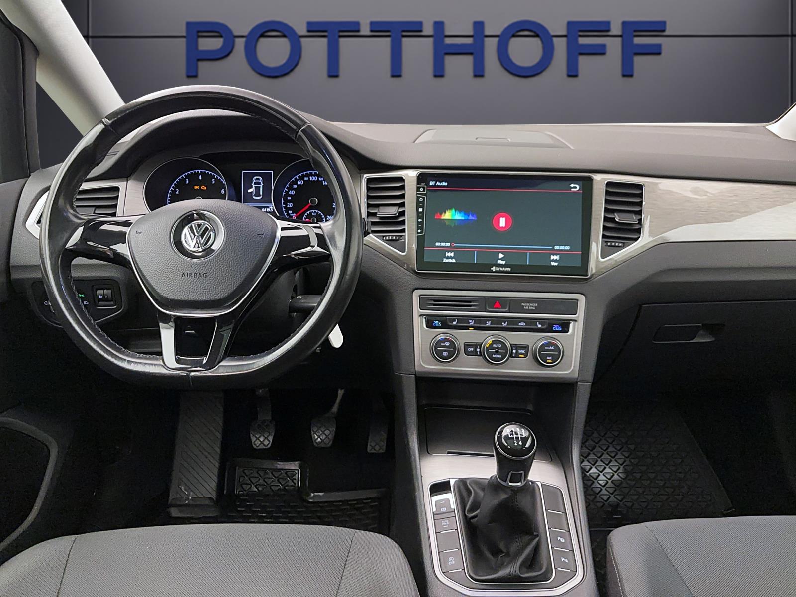 Volkswagen Golf Sportsvan 1.2 TSI Comfortline Pano ParkAssist Winter Klima