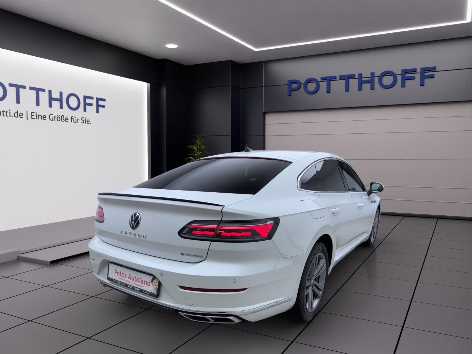Volkswagen Arteon 1.4 TSI eHybrid DSG R-LINE ACC DCC PDC KAMERA