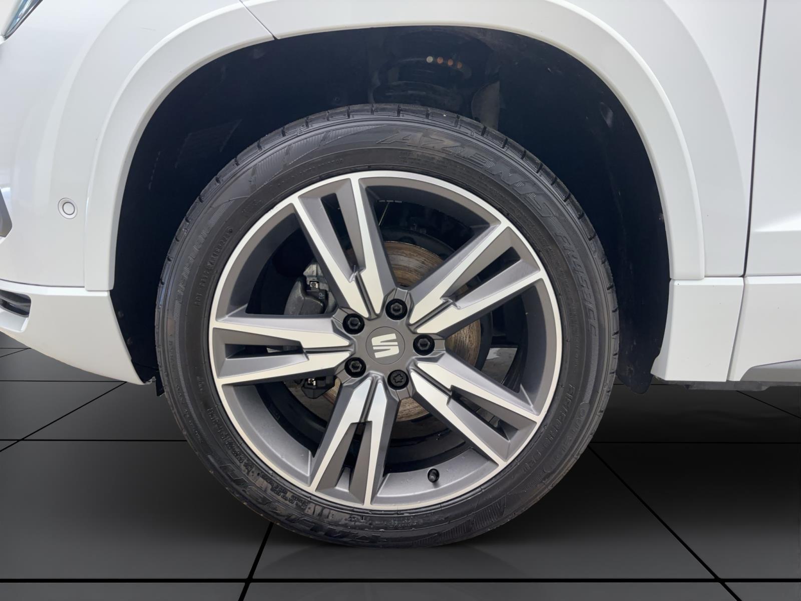 Seat Ateca 1.5 TSI FR Pano RearAssist LED Sitzhzg PDC