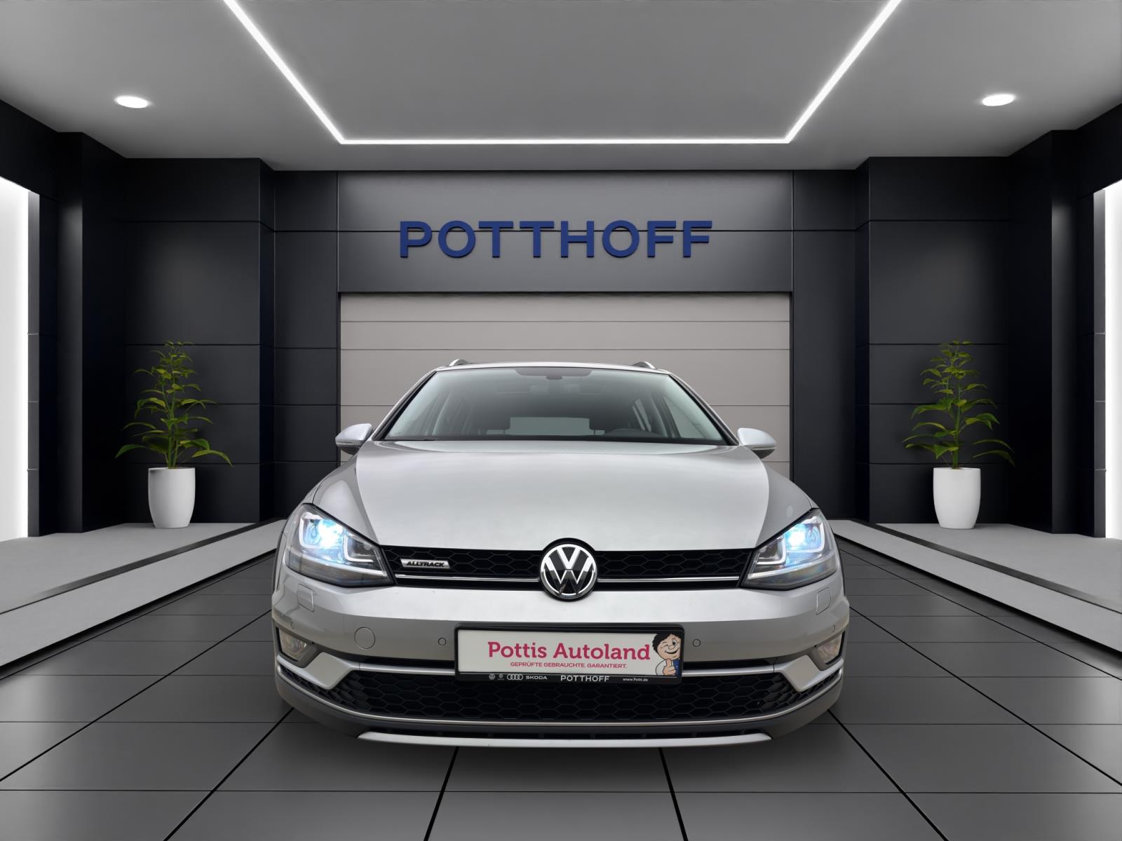 Volkswagen Golf Variant 7 VII 2.0 TDI Alltrack 4Motion Pano AHK PDC BiXenon Winter Tempo