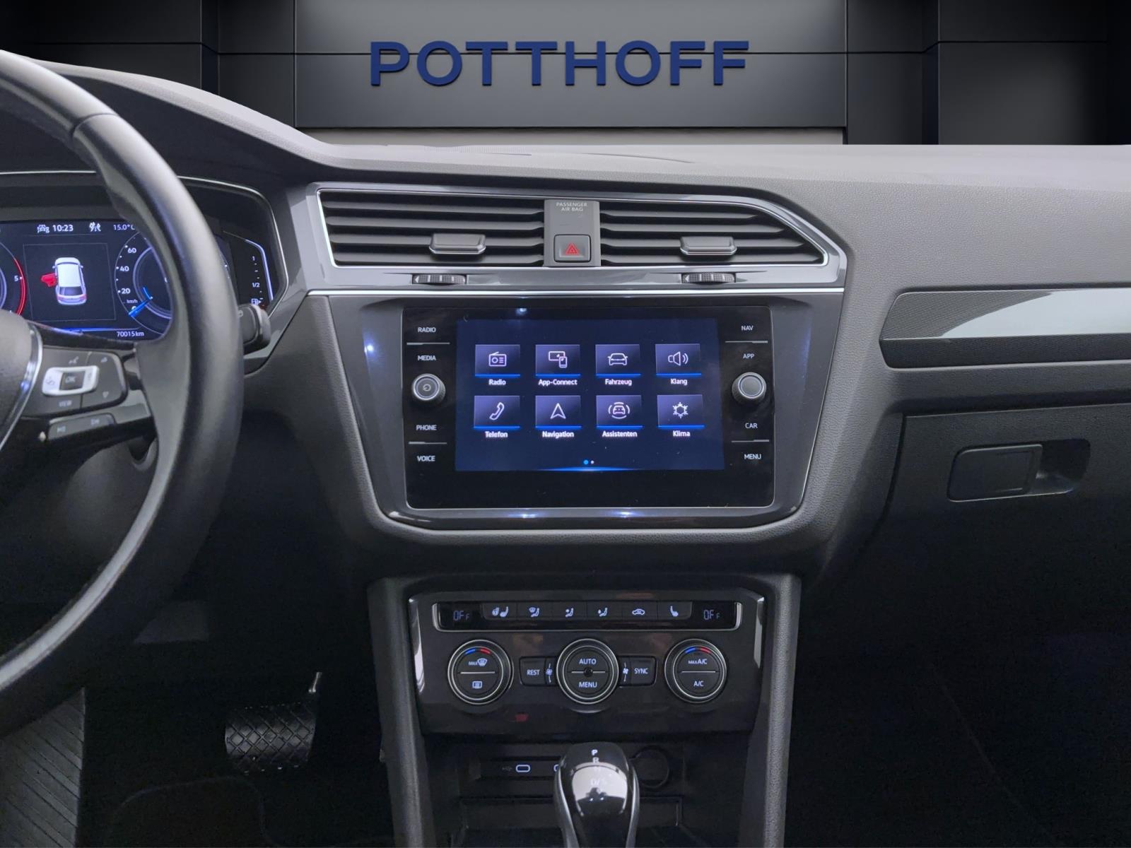 Volkswagen Tiguan Allspace 2.0 TDI DSG 4M R-LINE NAVI AHK LED KAMERA ACC