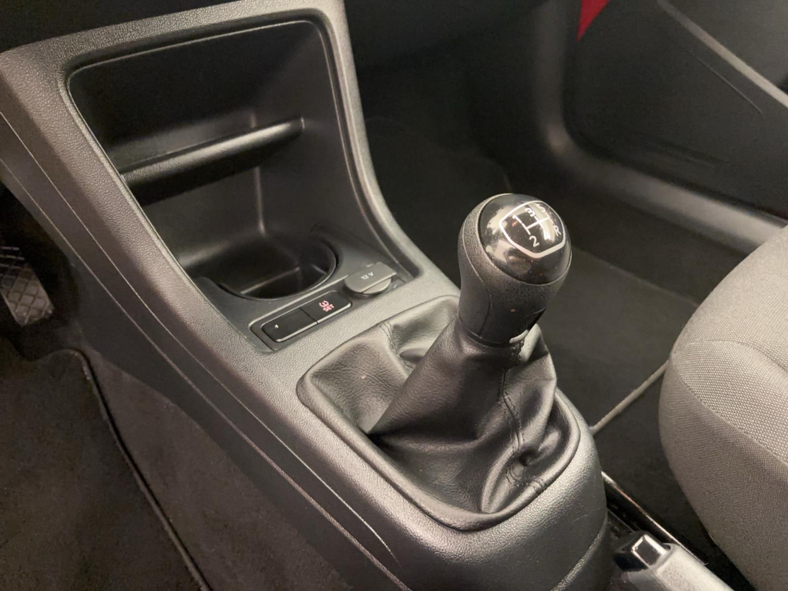 Volkswagen up! 1.0 MPI move CLIMATIC DAB+ USB
