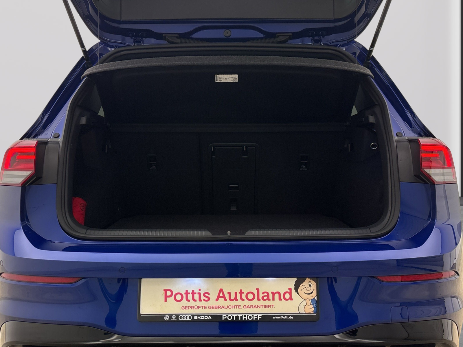 Volkswagen Golf R BLACK STYLE NAVI LED+ HuD