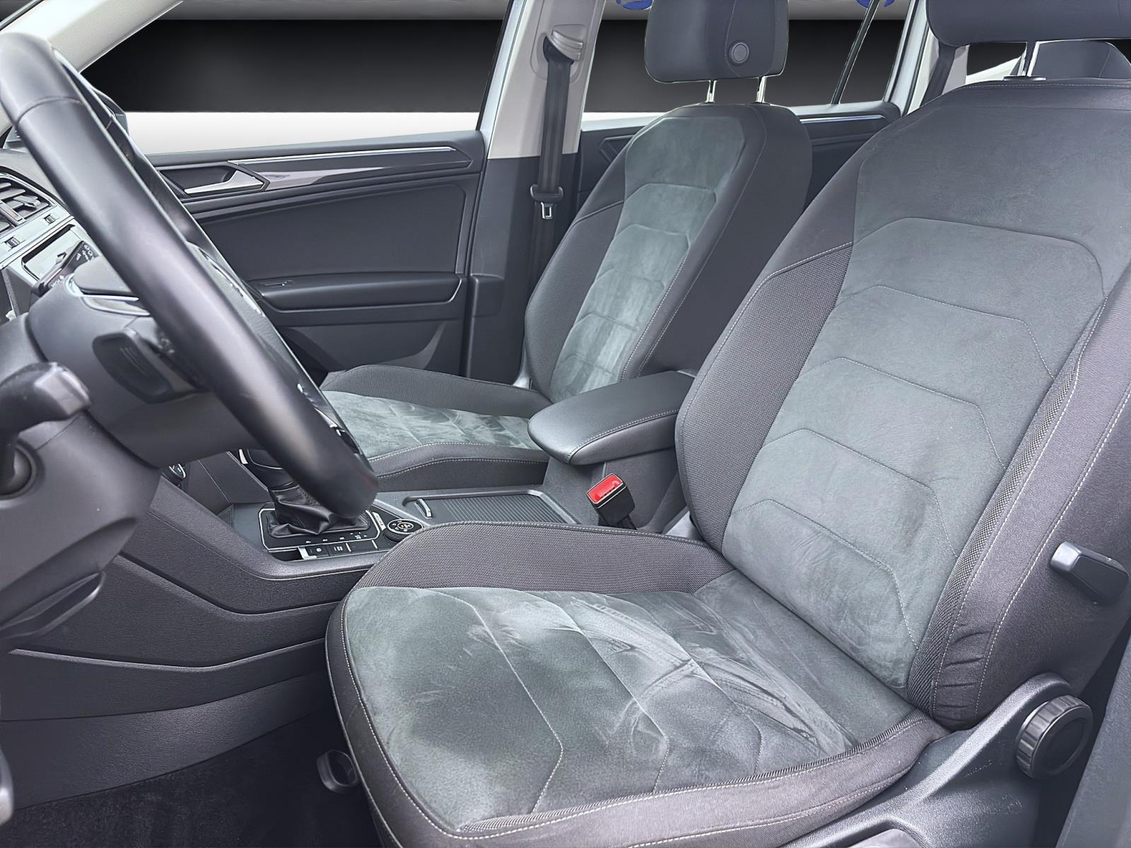 Volkswagen Tiguan Allspace 2.0 TDI DSG 4M HIGHLINE LED ACC PDC SITZHZG