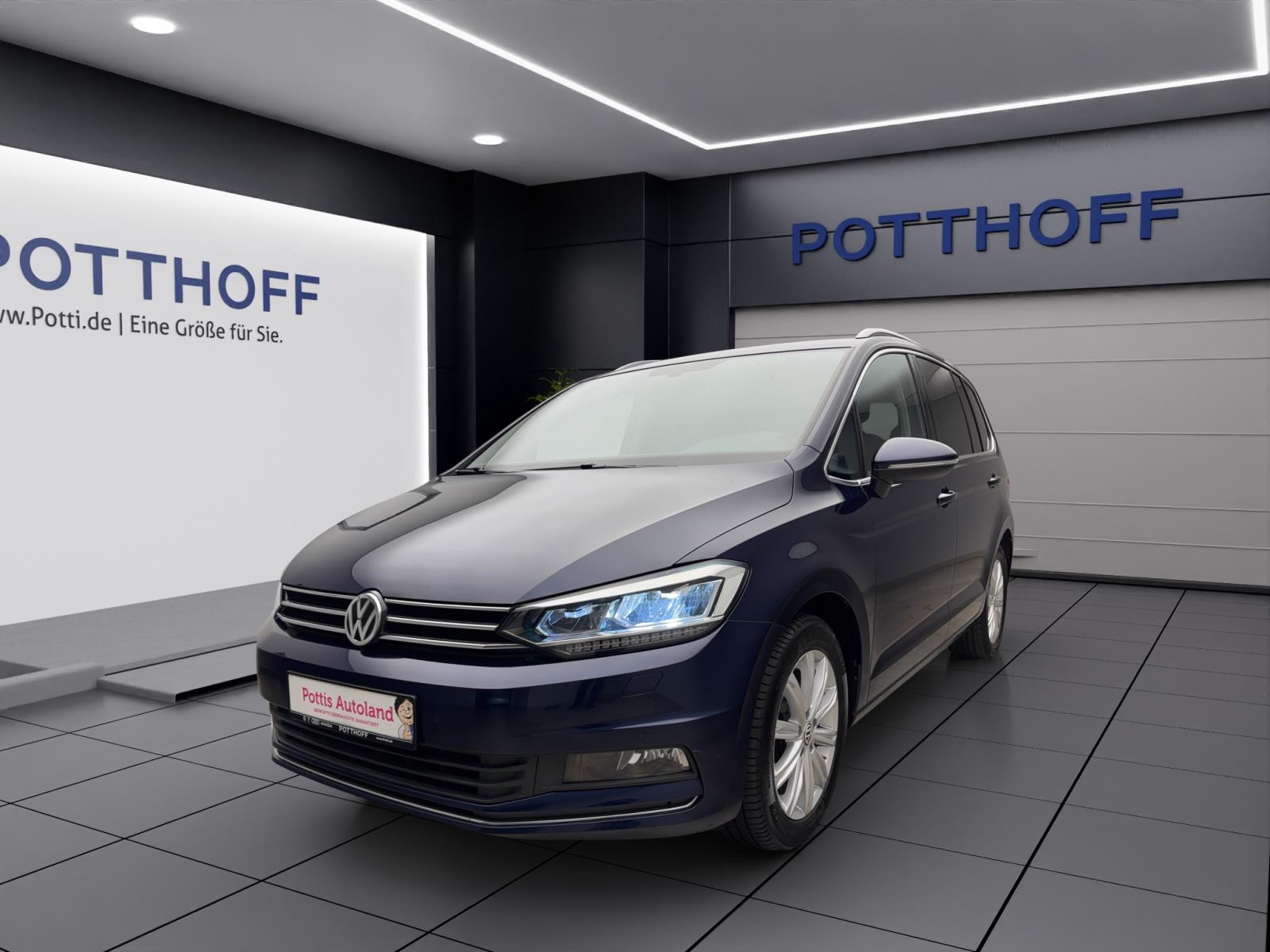 Volkswagen Touran 2.0 TDI DSG Highline Navi LED PDC Sitzhzg GRA FrontAssist