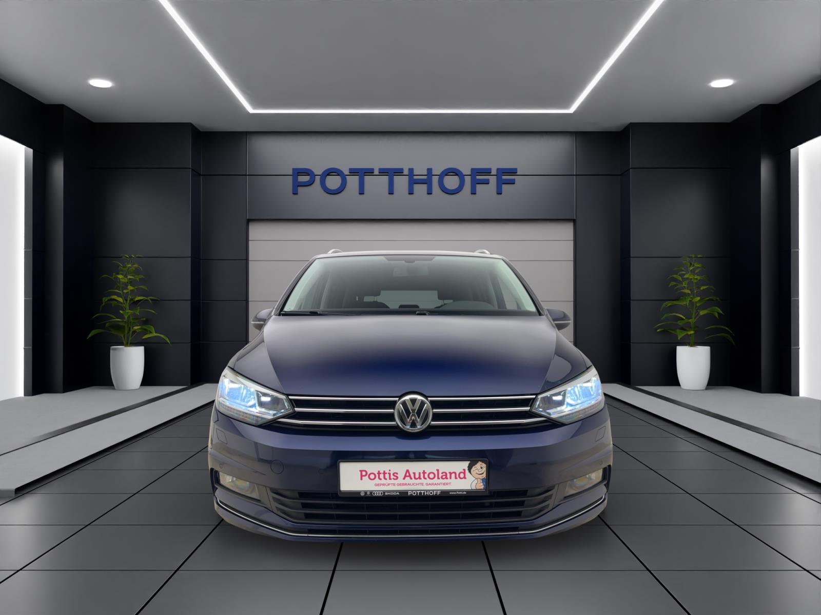 Volkswagen Touran 2.0 TDI DSG Highline Navi LED PDC Sitzhzg GRA FrontAssist
