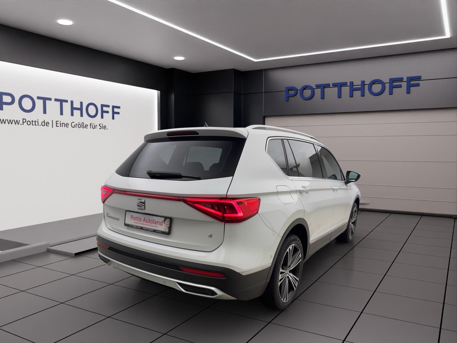 Seat Tarraco 2.0 TDI DSG 4Drive XCELLENCE STANDHZG PANO AHK NAVI