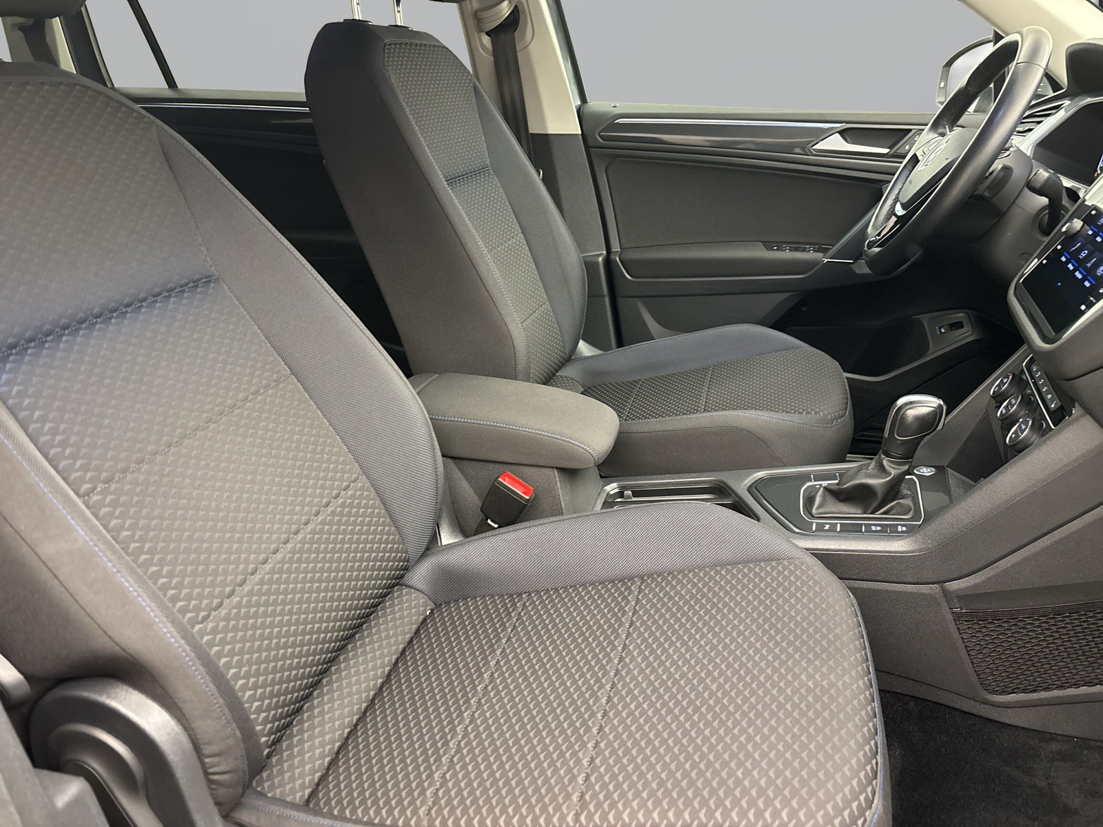 Volkswagen Tiguan Allspace 2.0 TDI DSG United Standhzg AHK Navi PDC Sitzhzg ACC