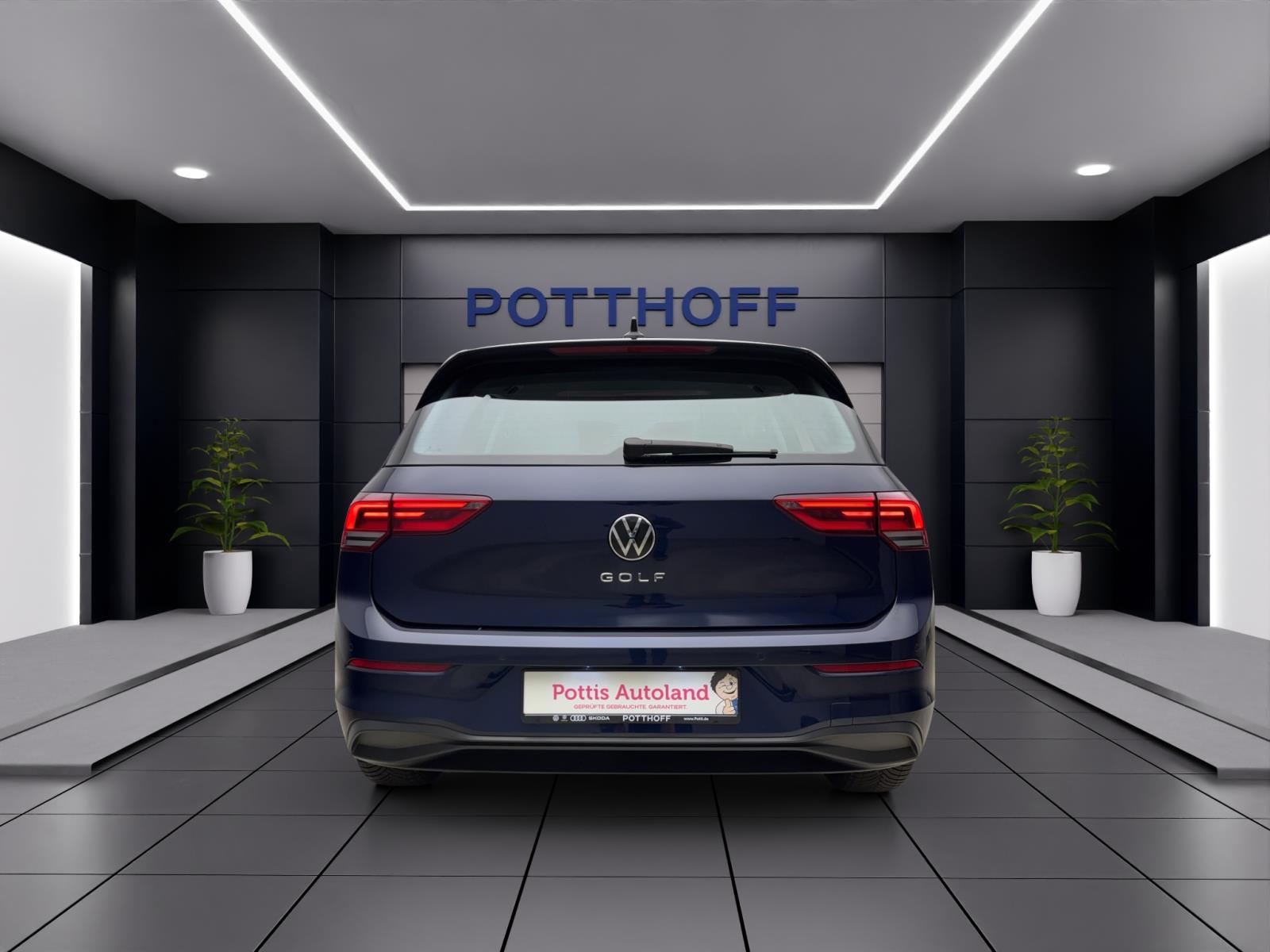 Volkswagen Golf 8 1.5 TSI Life LED PDC Sitzhzg AppConnect LaneAssist