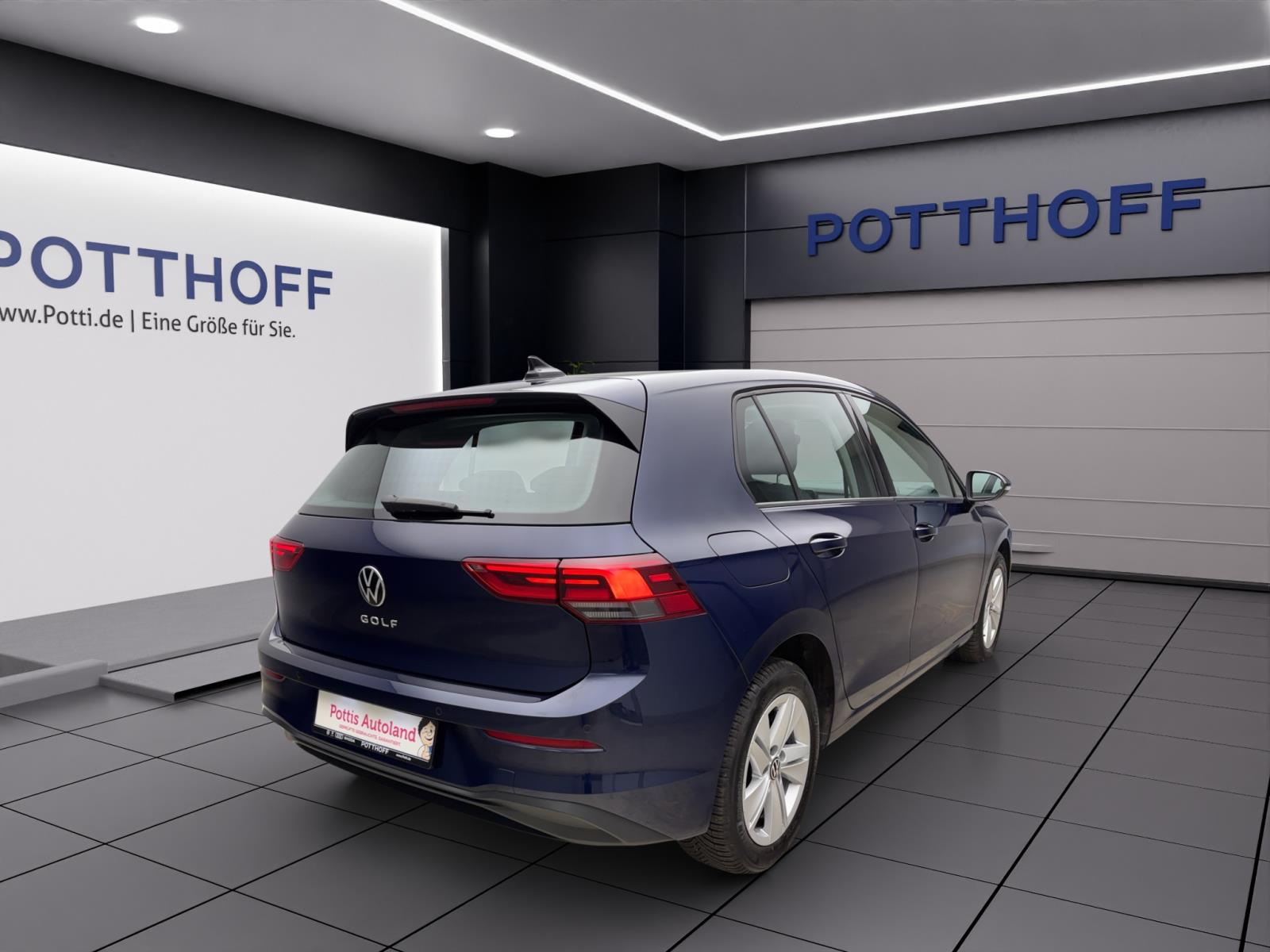 Volkswagen Golf 8 1.5 TSI Life LED PDC Sitzhzg AppConnect LaneAssist