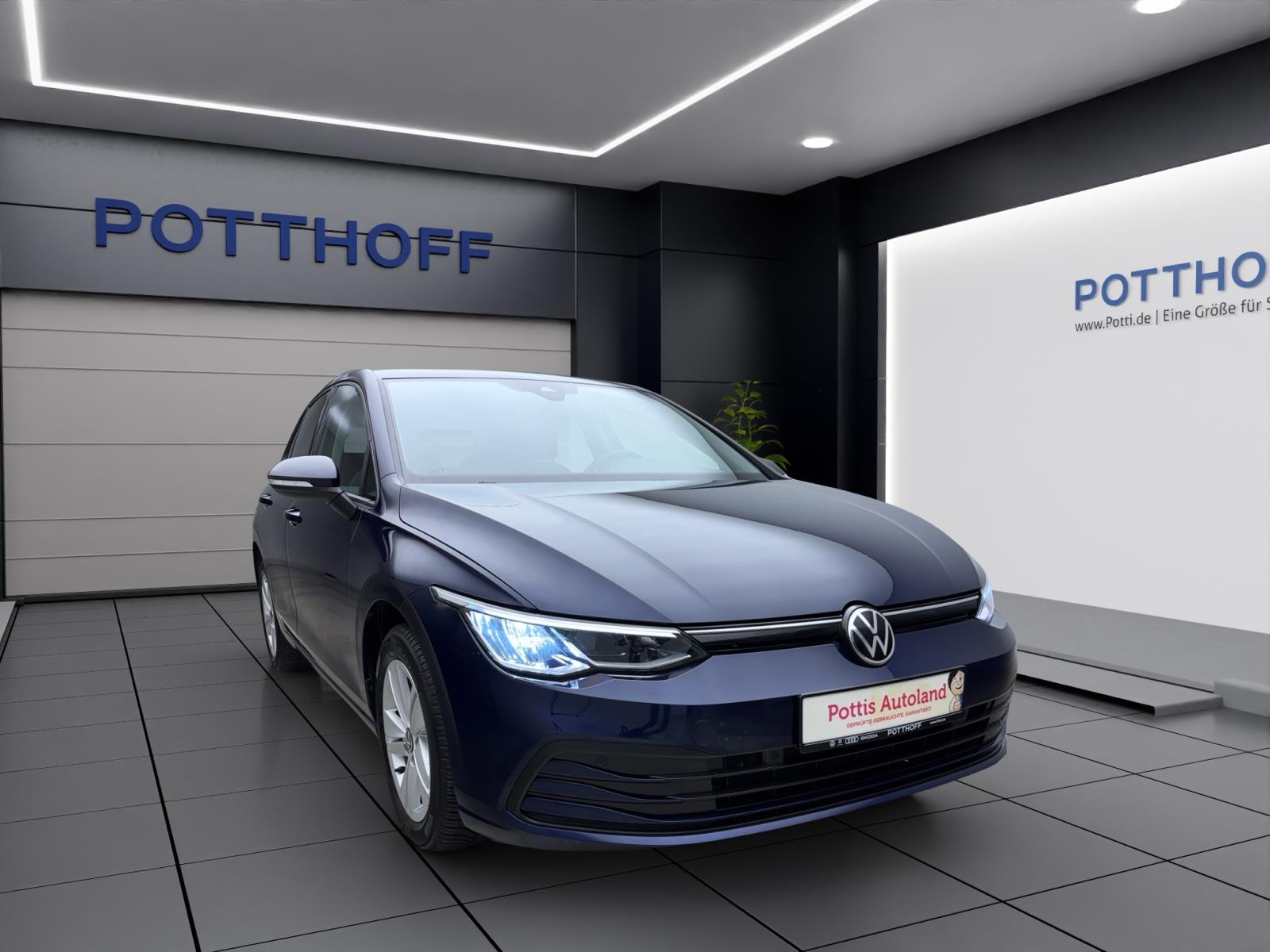 Volkswagen Golf 8 1.5 TSI Life LED PDC Sitzhzg AppConnect LaneAssist