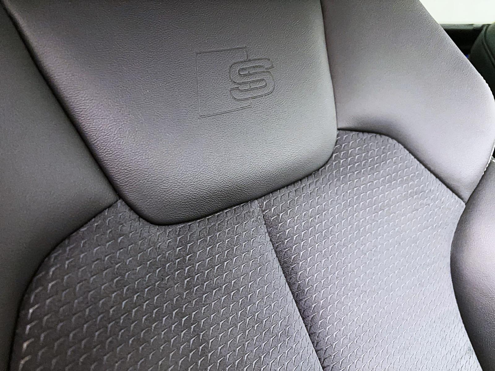 Audi Q5 50 TFSIe q advanced Pano AHK ACC PDC Kamera Matrix Navi