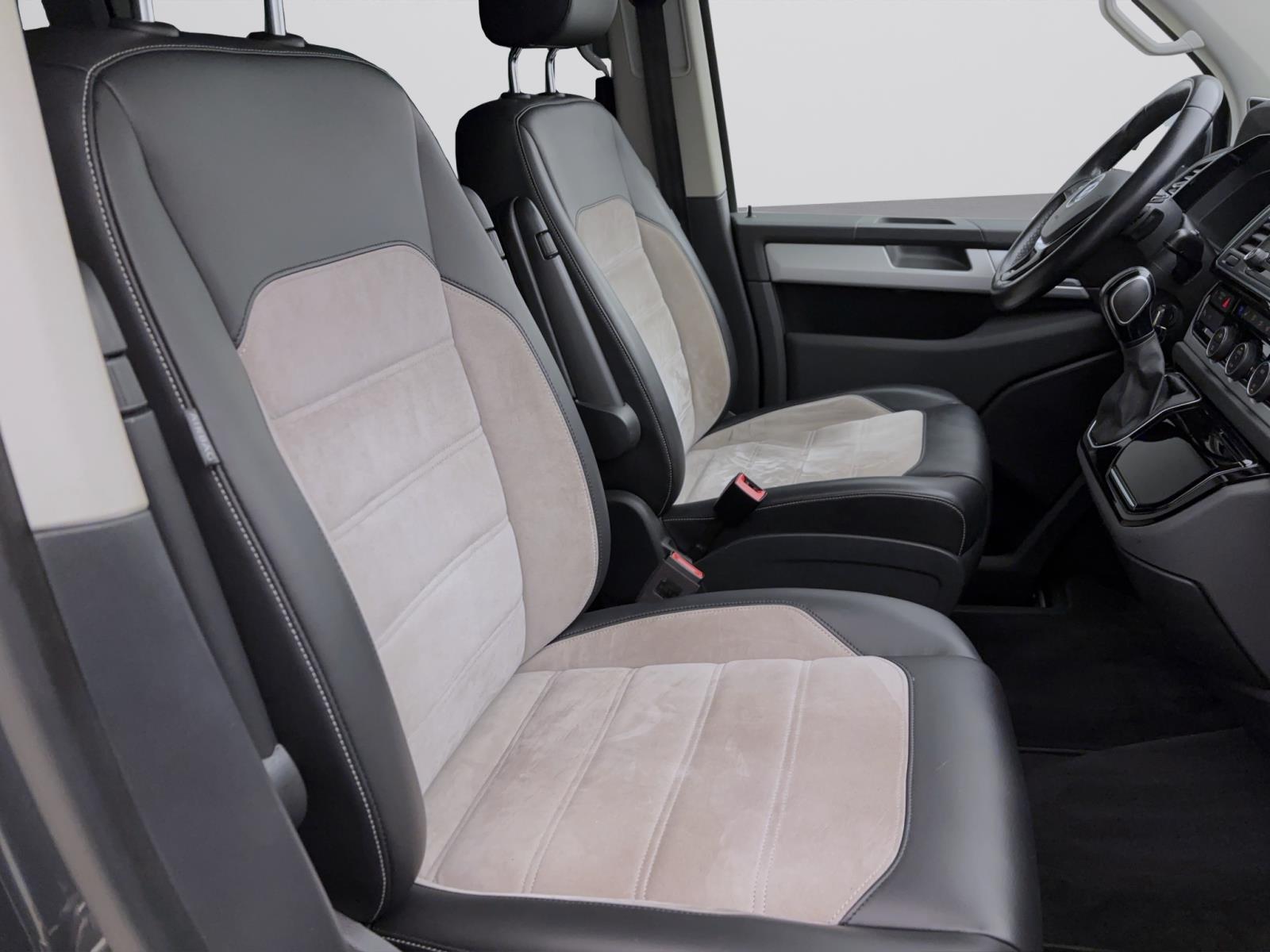 Volkswagen T6 Multivan Highline 2,0 DSG TDI LED/AHK/Navi