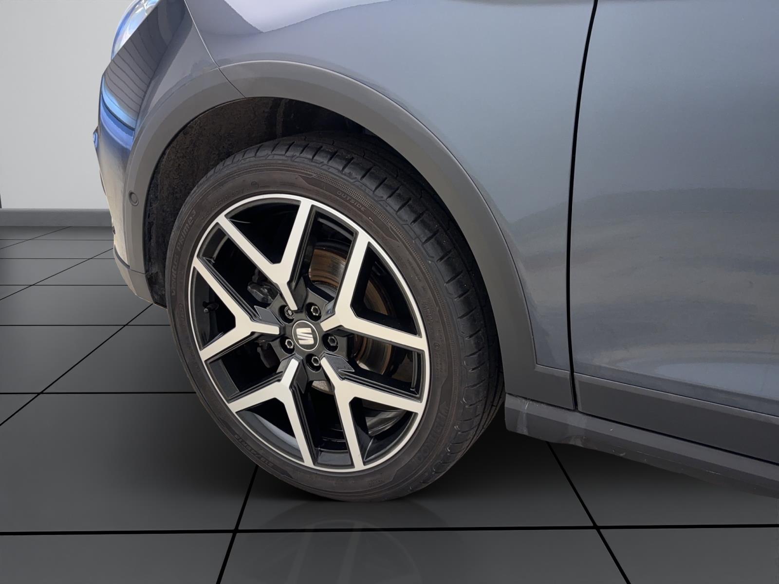 Seat Arona 1.0 TGI FR ACC ParkAssist Kamera LED Navi FullLink