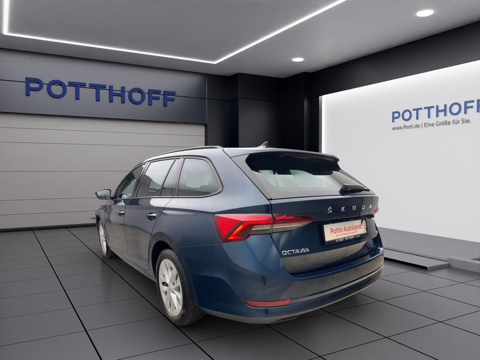 Skoda Octavia Combi 1.4 TSI iV DSG AMBITION PANO PDC LED