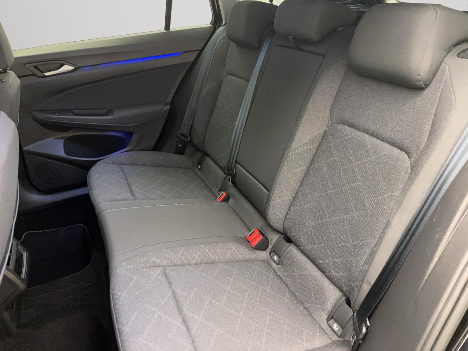 Volkswagen Golf Variant 2.0 TDI LIFE NAVI ACC PDC LED