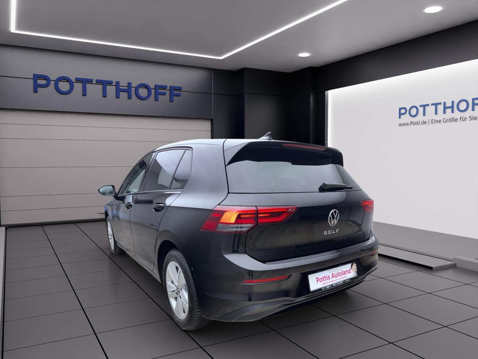 Volkswagen Golf 8 1.5 TSI Life ACC ParkAssist LED Navi AppConnect