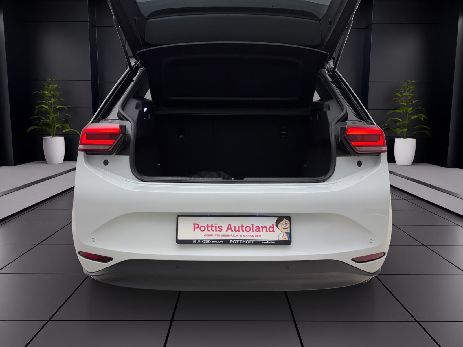 Volkswagen ID.3 PURE PERFORMANCE NAVI ACC PDC LED SITZHZG