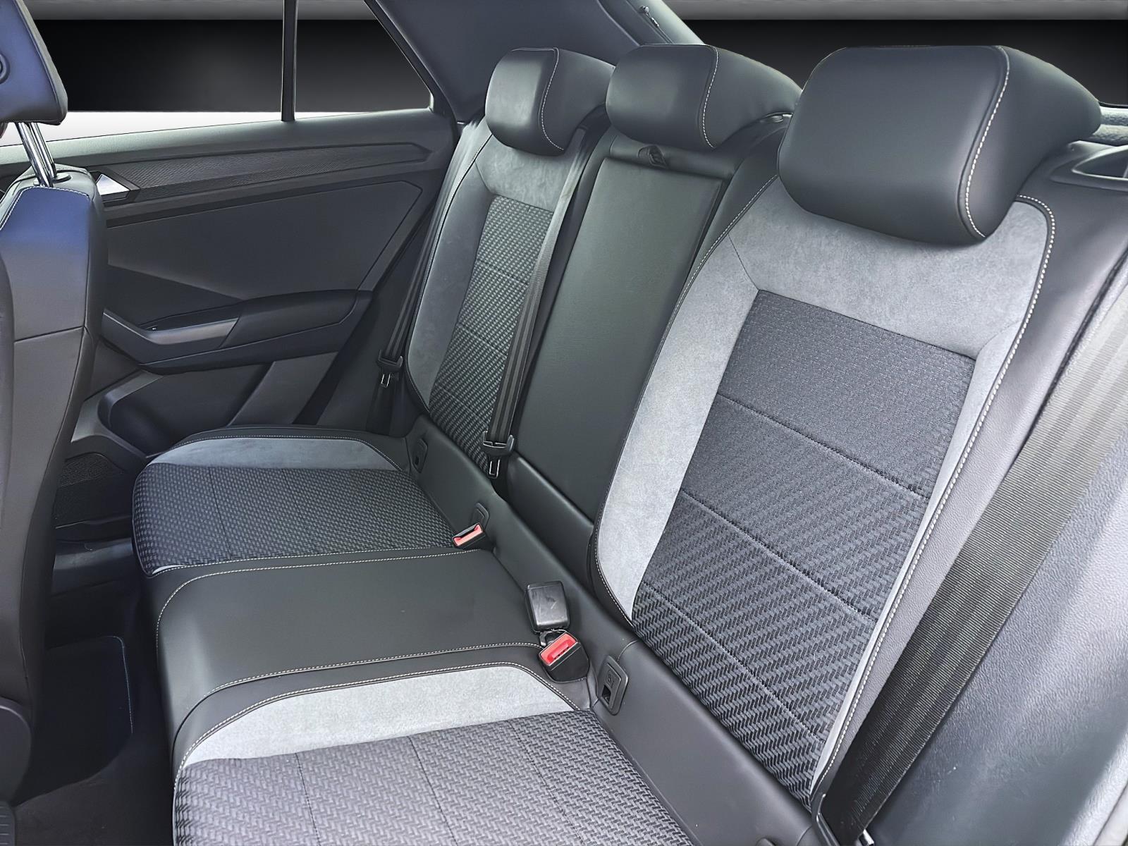 Volkswagen T-Roc 2.0 TSI DSG R 4Motion ACC PDC Kamera LED Navi Winter