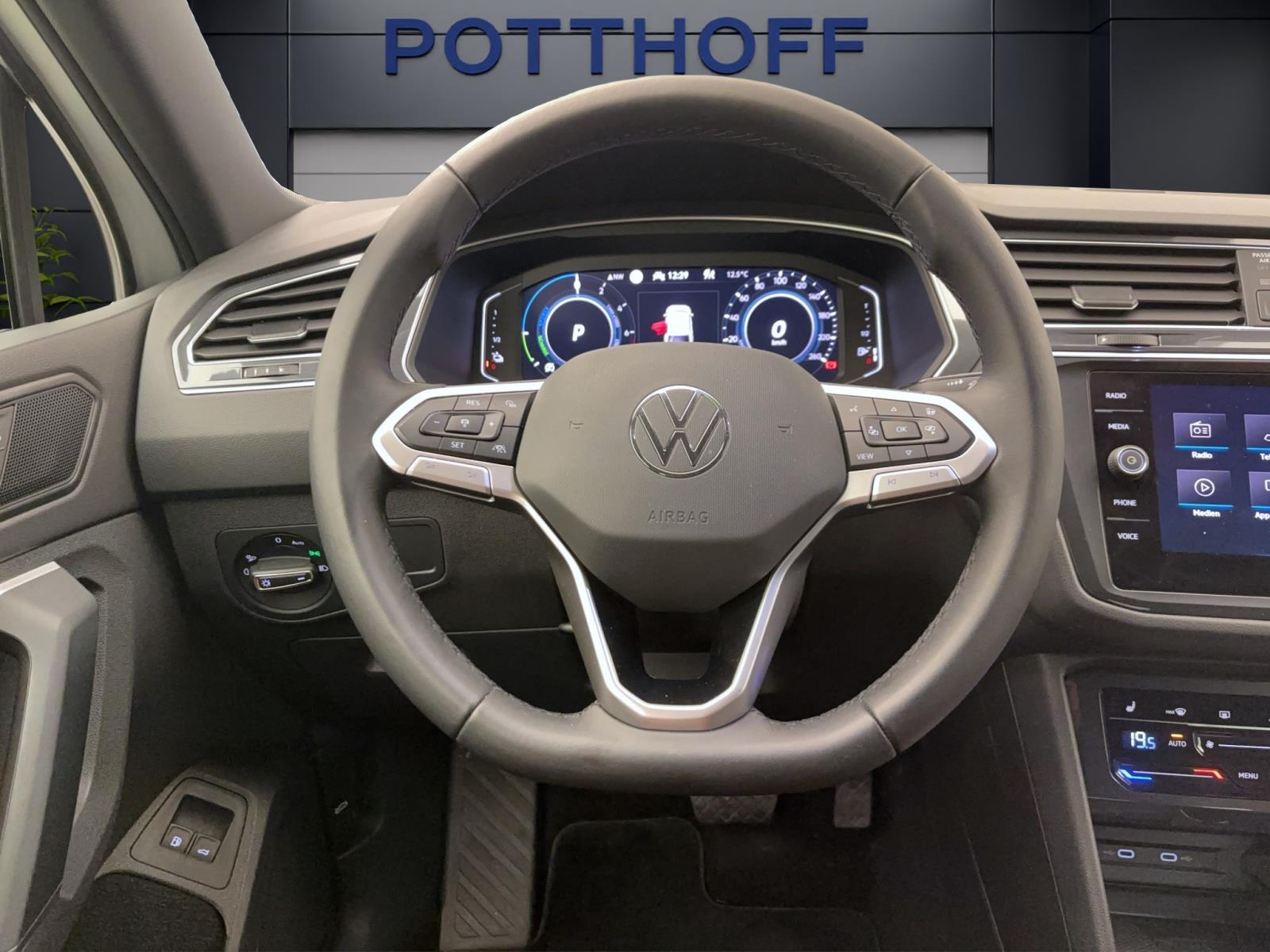 Volkswagen Tiguan 1.4 TSI eHybrid DSG ELEGANCE AHK ACC DCC KAMERA