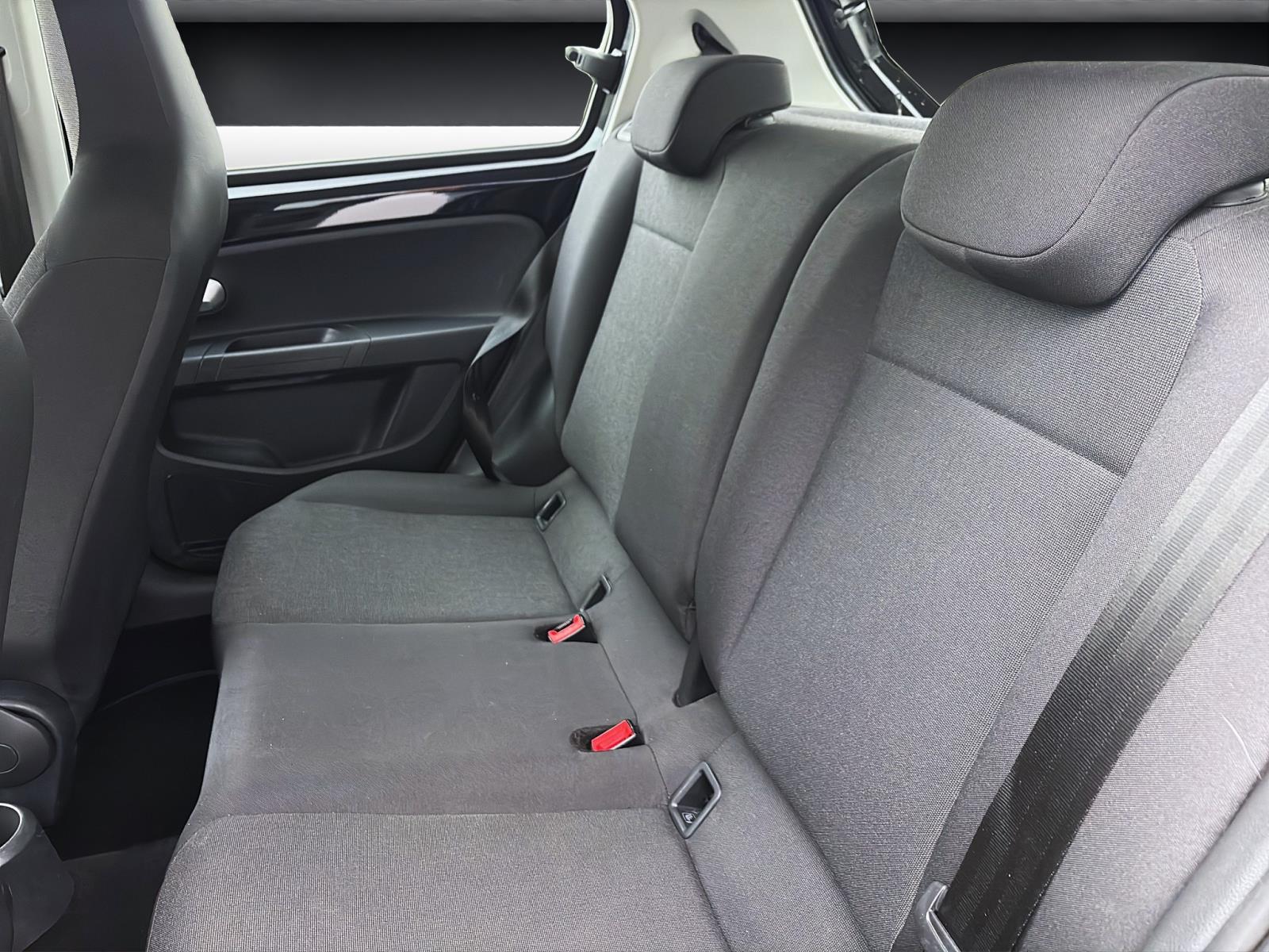 Volkswagen up! 1.0 MPI move Maps&More Klima