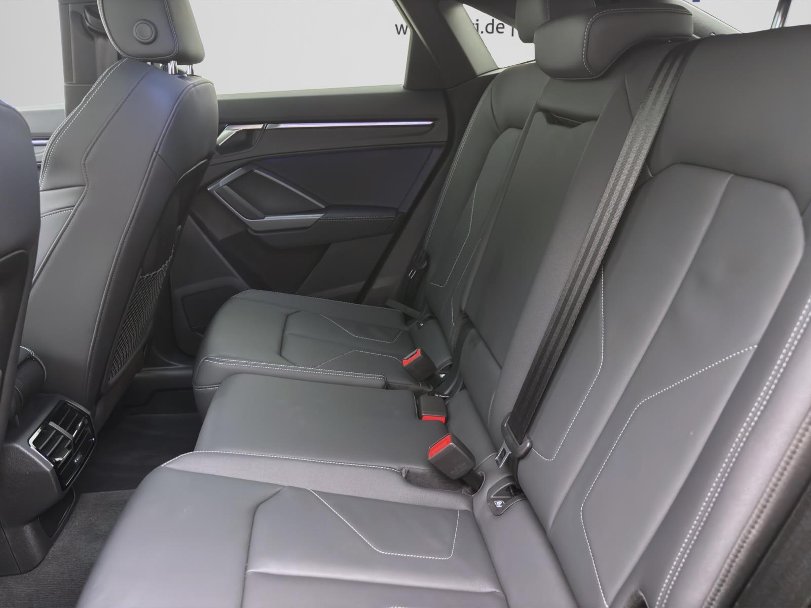 Audi Q3 Sportback 40 TFSI Q S LINE PANO AHK NAVI+ SITZHZG