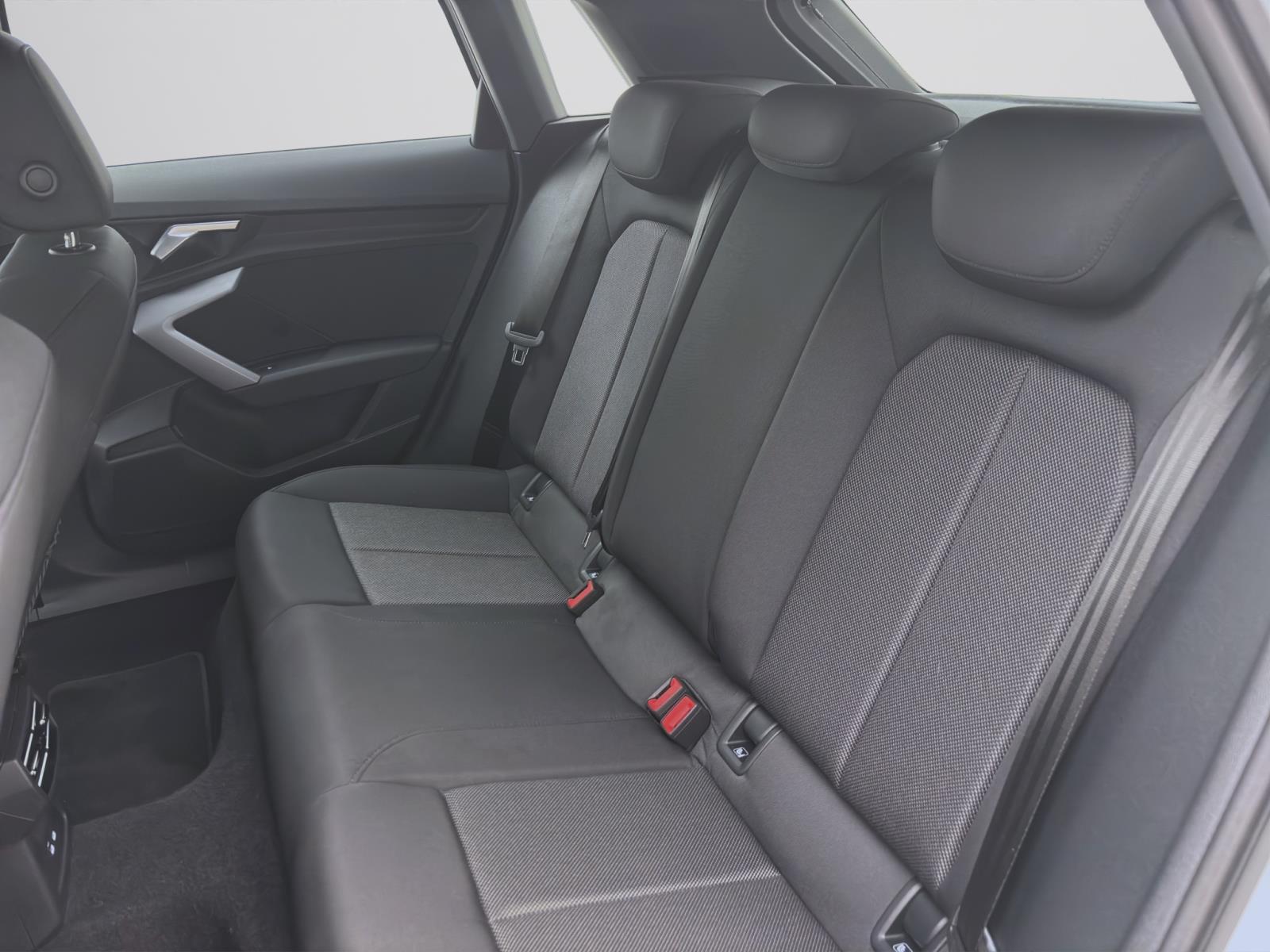 Audi A3 Sportback 30 TDI BUSINESS KAMERA NAVI VIRTUAL LM16