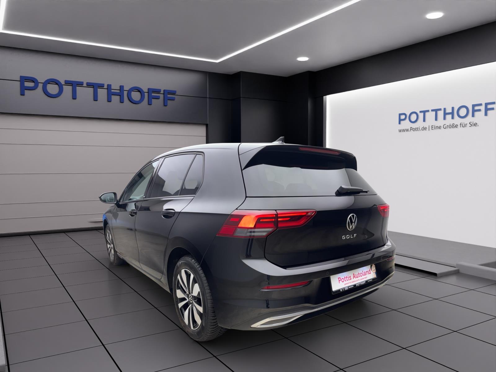 Volkswagen Golf 8 2.0 TDI DSG Move AHK ACC PDC Kamera LED Navi AppConnect