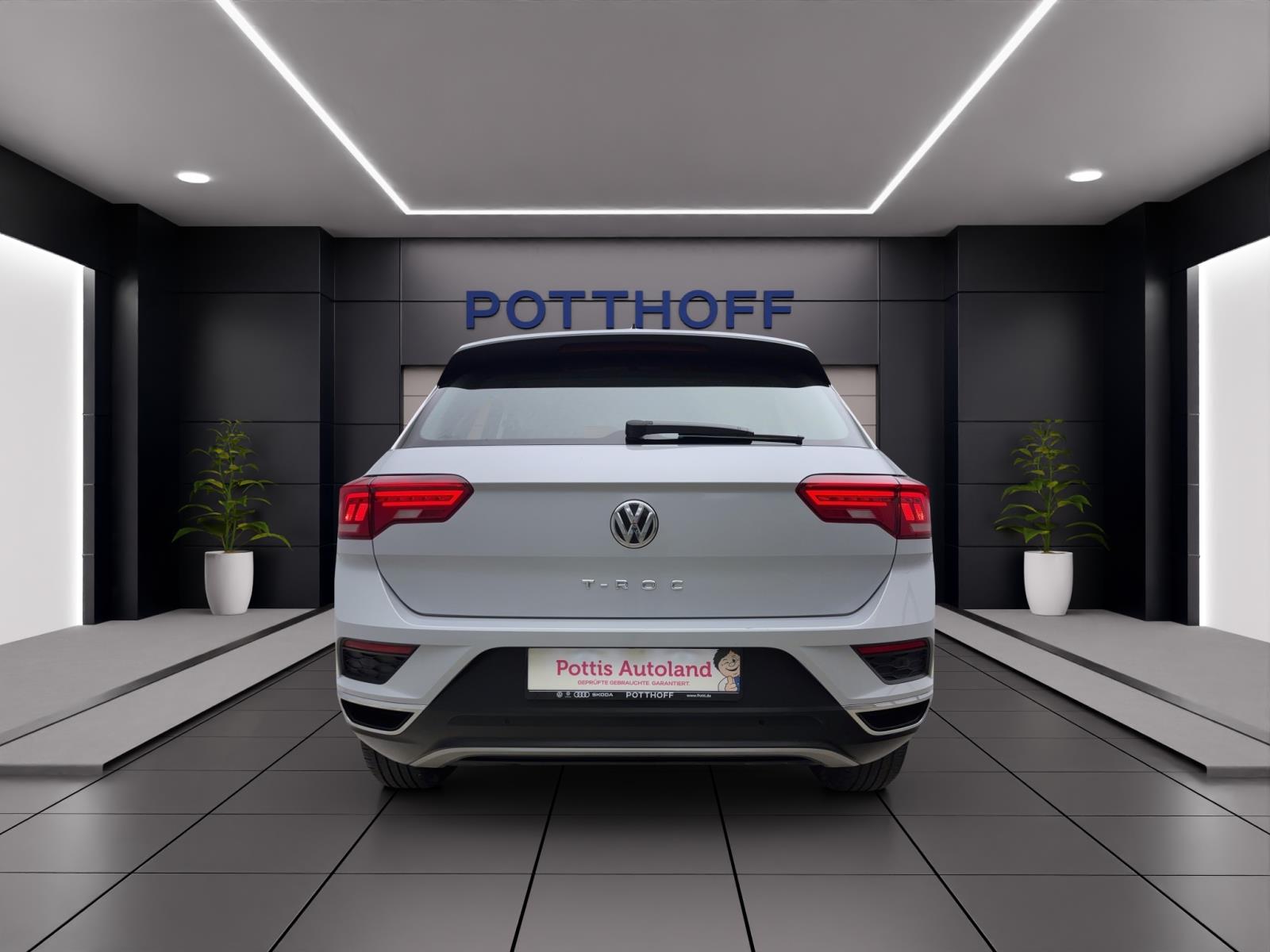 Volkswagen T-Roc 2.0 TDI DSG Style ACC PDC LED Navi AppConnect Winter