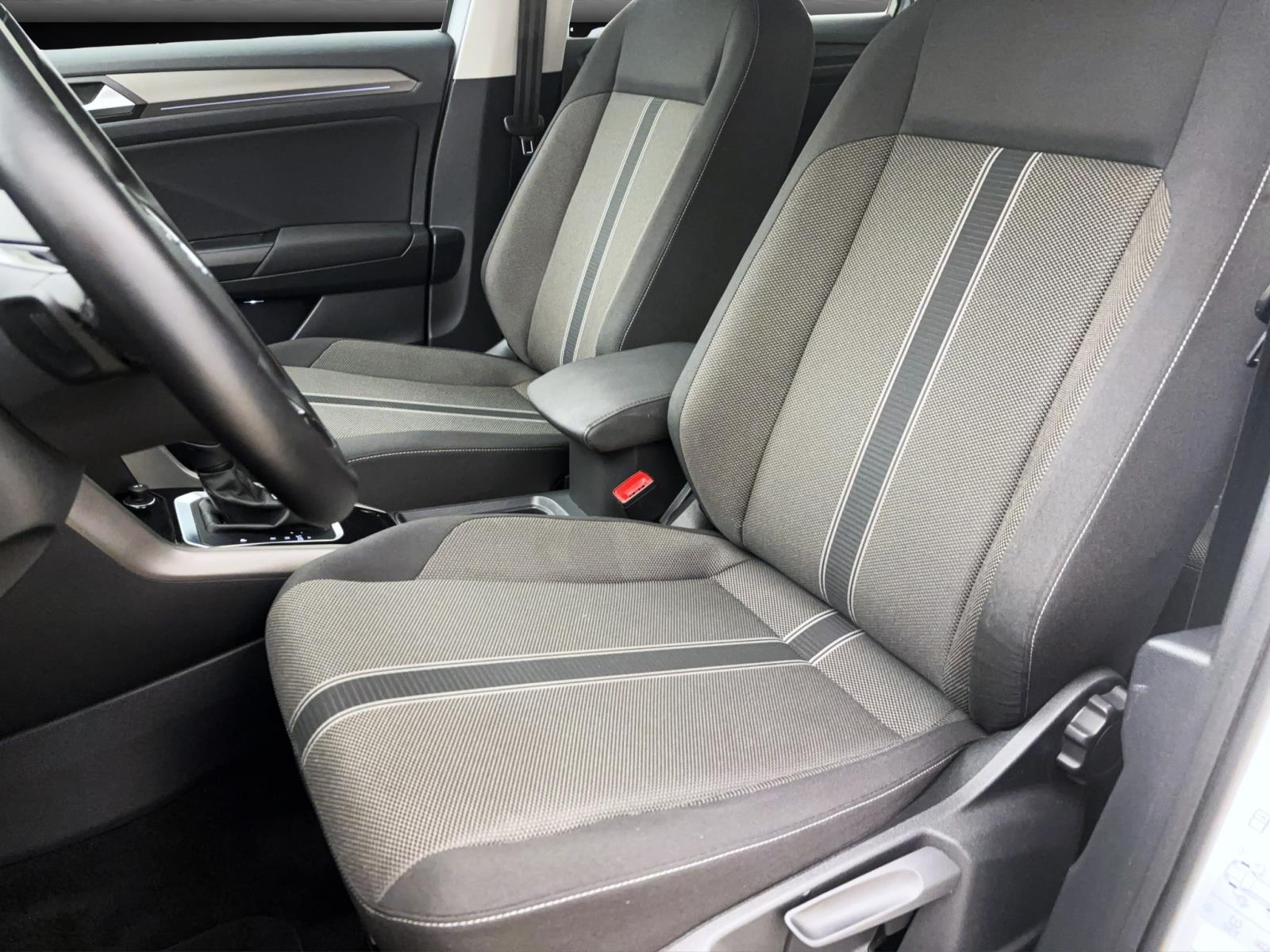 Volkswagen T-Roc 2.0 TDI DSG Style ACC PDC LED Navi AppConnect Winter