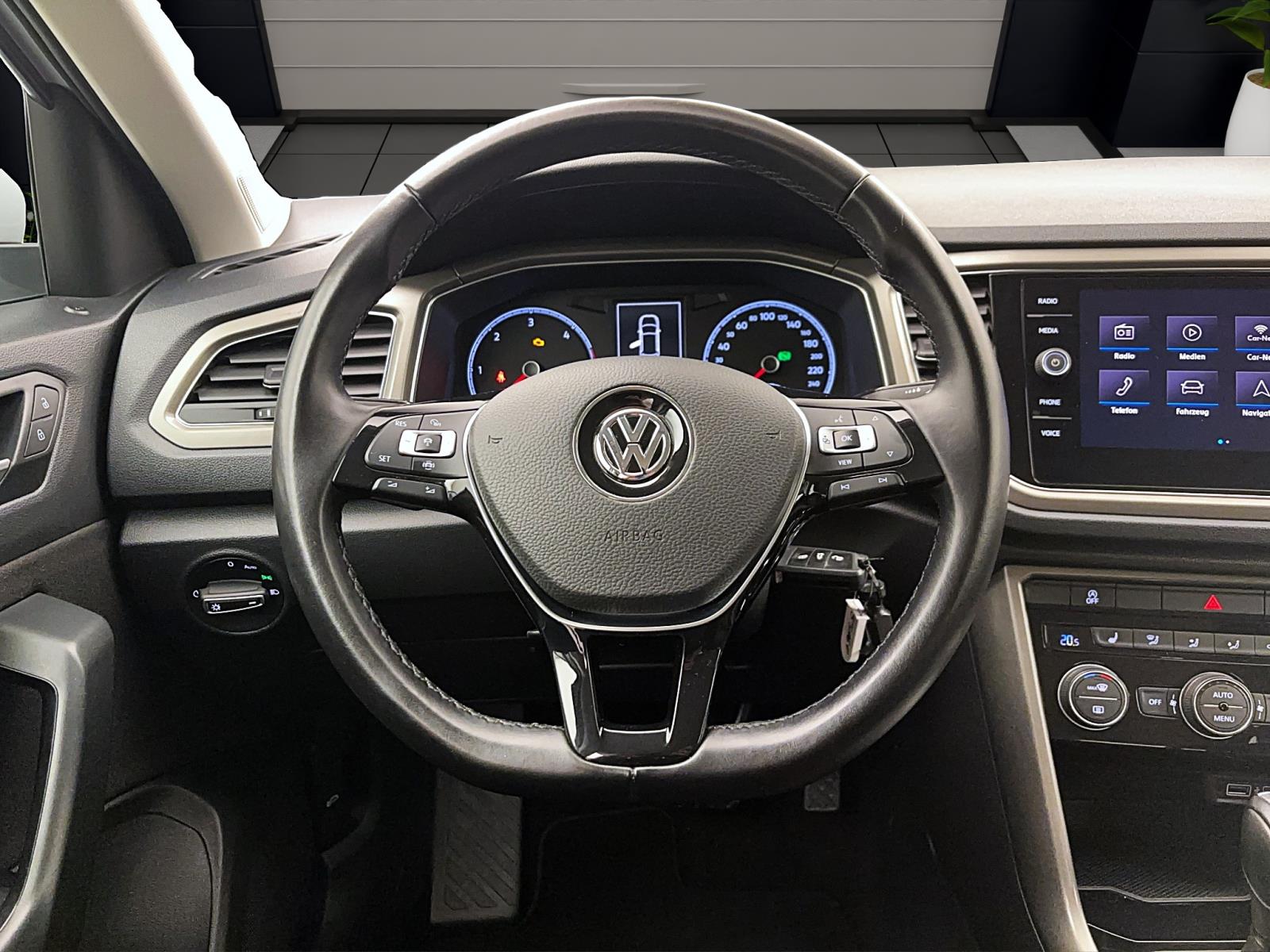 Volkswagen T-Roc 2.0 TDI DSG Style ACC PDC LED Navi AppConnect Winter