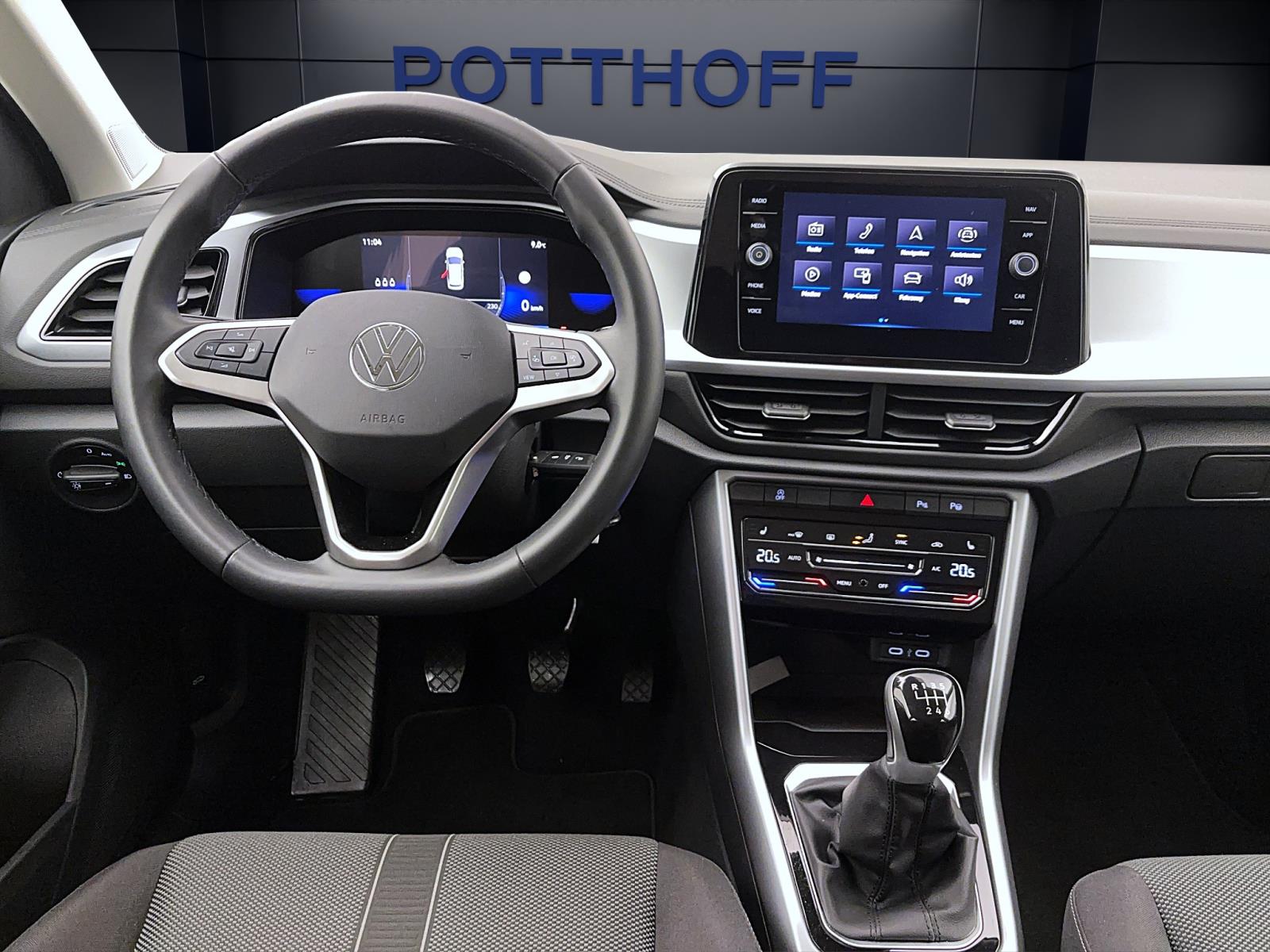 Volkswagen T-Roc 1.0 TSI LIFE NAVI LED APPCONNECT