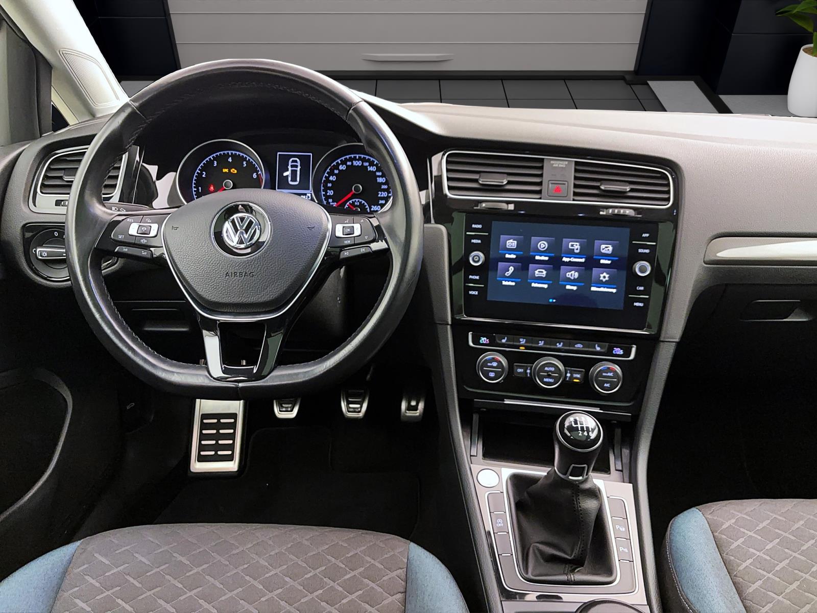 Volkswagen Golf Variant 7 VII 1.5 TSI IQ.Drive Pano ACC ParkAssist Kamera Winter