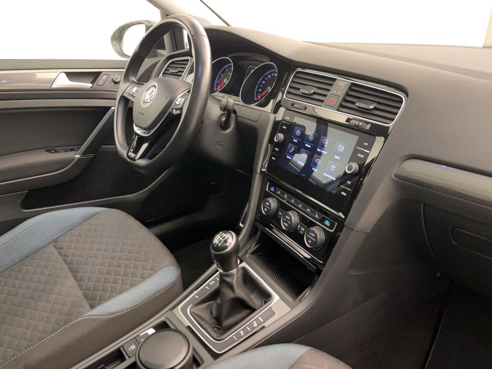 Volkswagen Golf Variant 7 VII 1.5 TSI IQ.Drive Pano ACC ParkAssist Kamera Winter