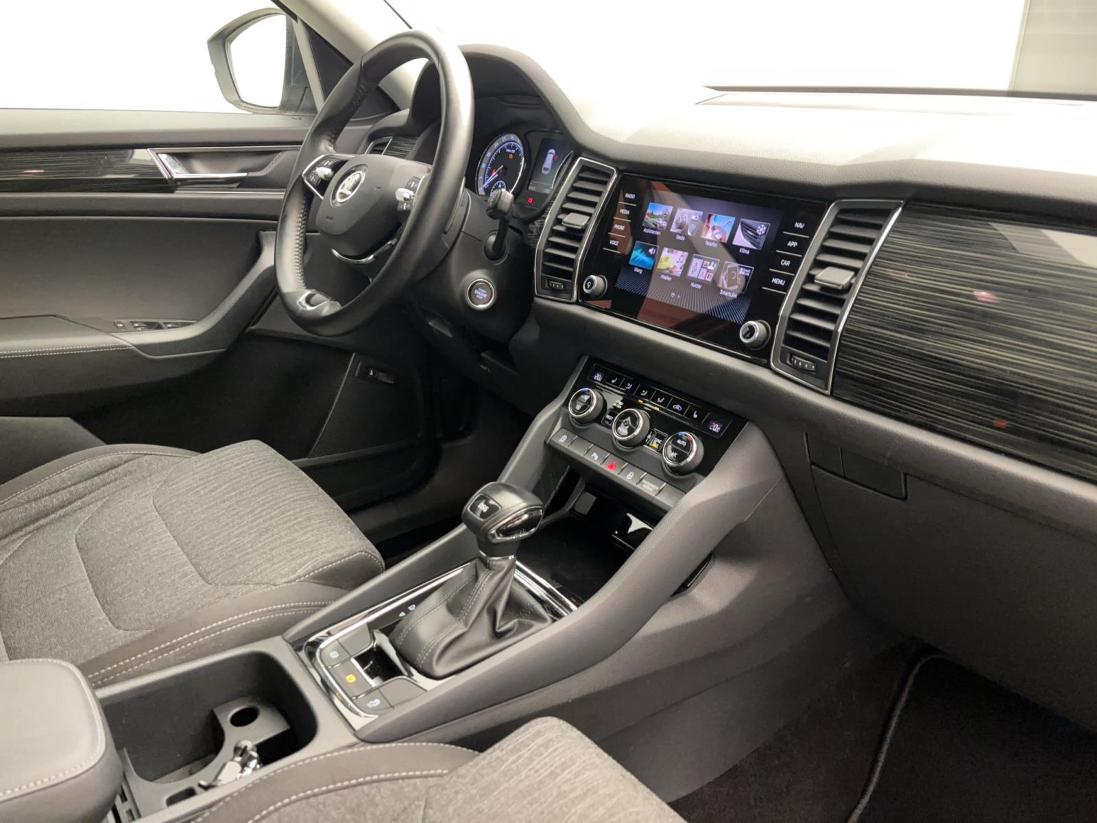 Skoda Kodiaq 2.0 TDI DSG Style AHK ACC PDC Kamera LED Navi SmartLink